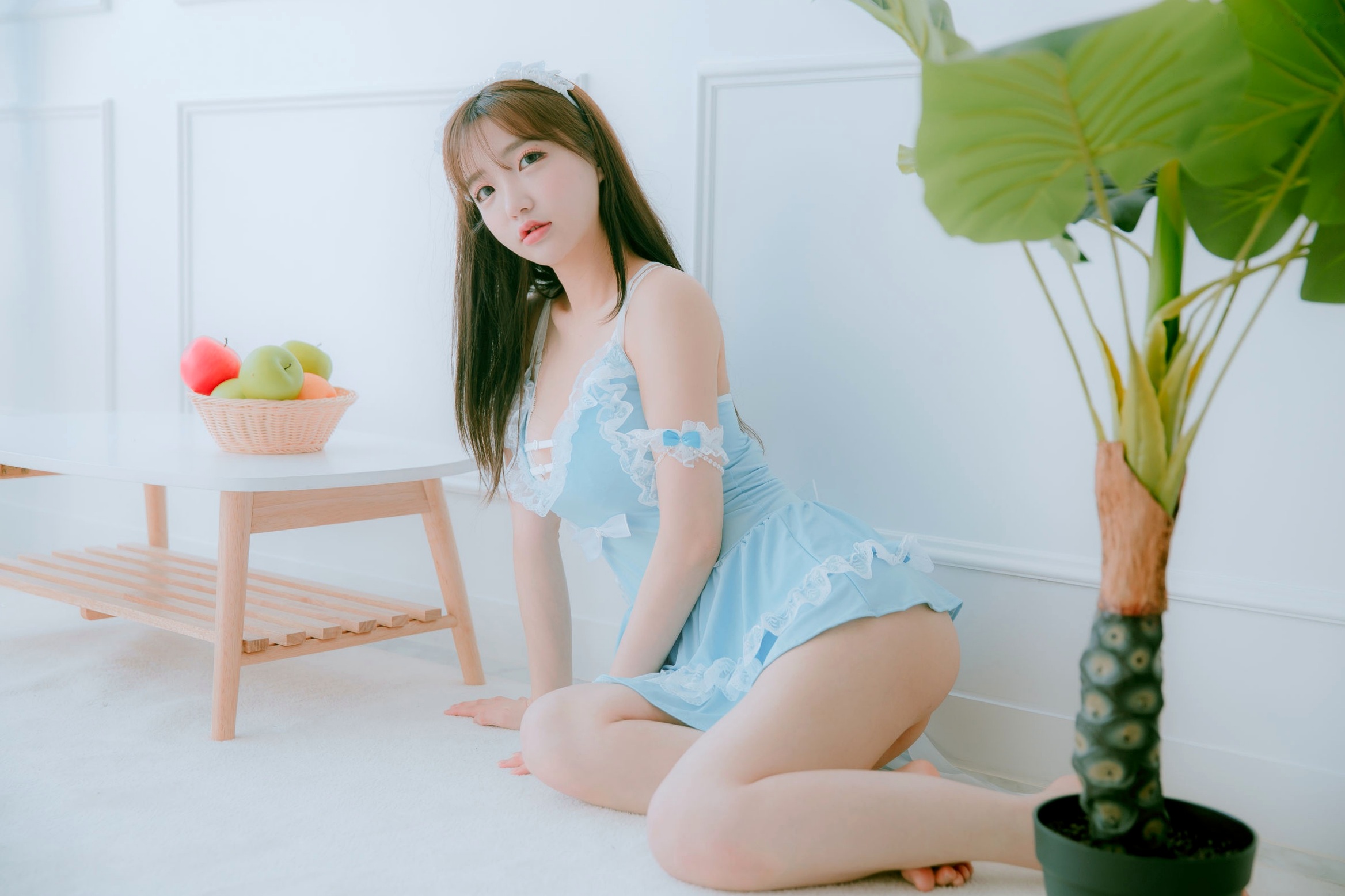 Gallery - 韩国美女孙乐乐Son Ye-Eun换装秀：清纯女仆装与简约针织裙私房照，展现极致纯欲清新女神风采，绝美视觉盛宴韩国女神私房照女仆清新 女神私房照_秀色女神 - image 9