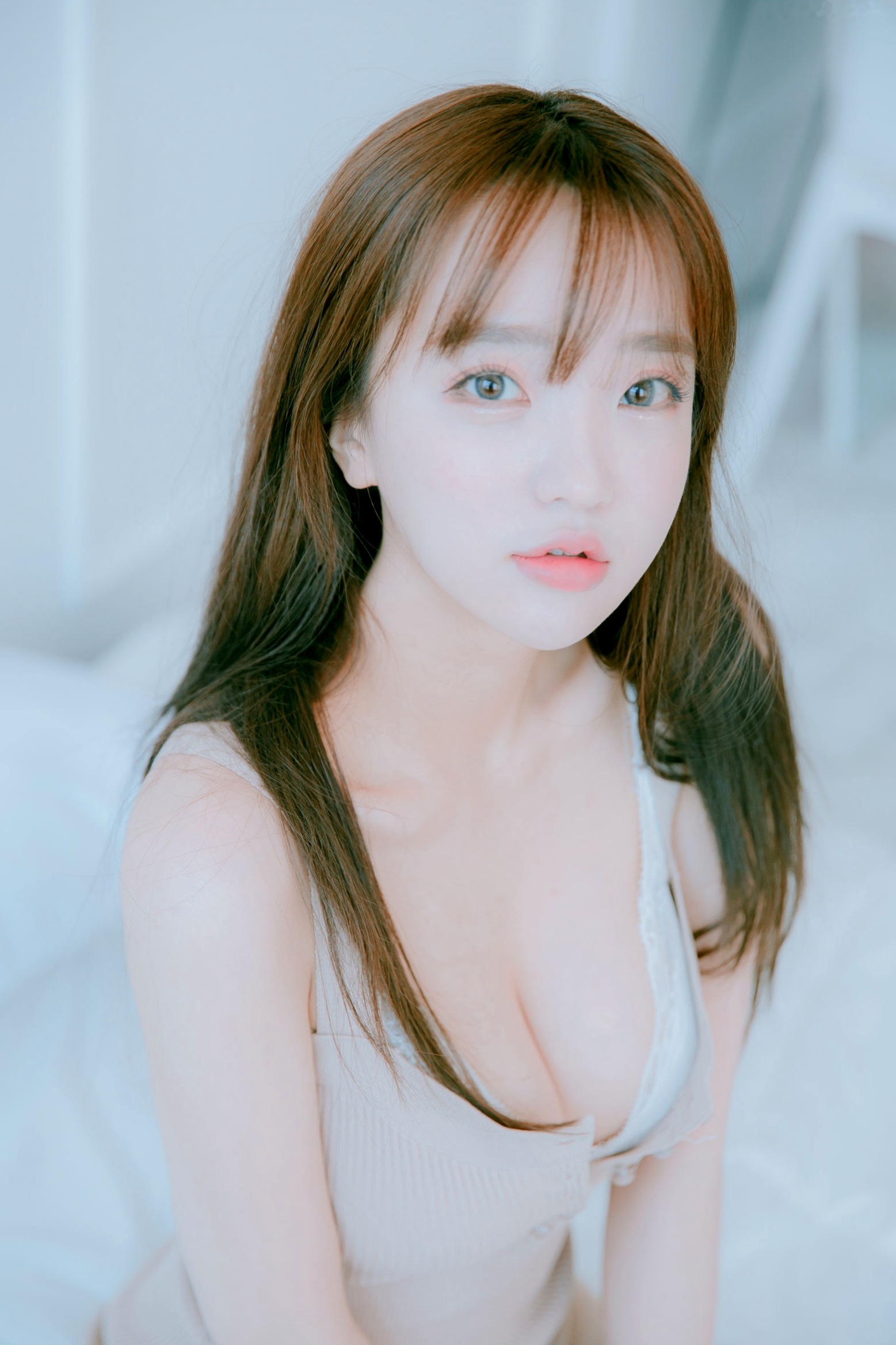 Gallery - 韩国美女孙乐乐Son Ye-Eun换装秀：清纯女仆装与简约针织裙私房照，展现极致纯欲清新女神风采，绝美视觉盛宴韩国女神私房照女仆清新 女神私房照_秀色女神 - image 52