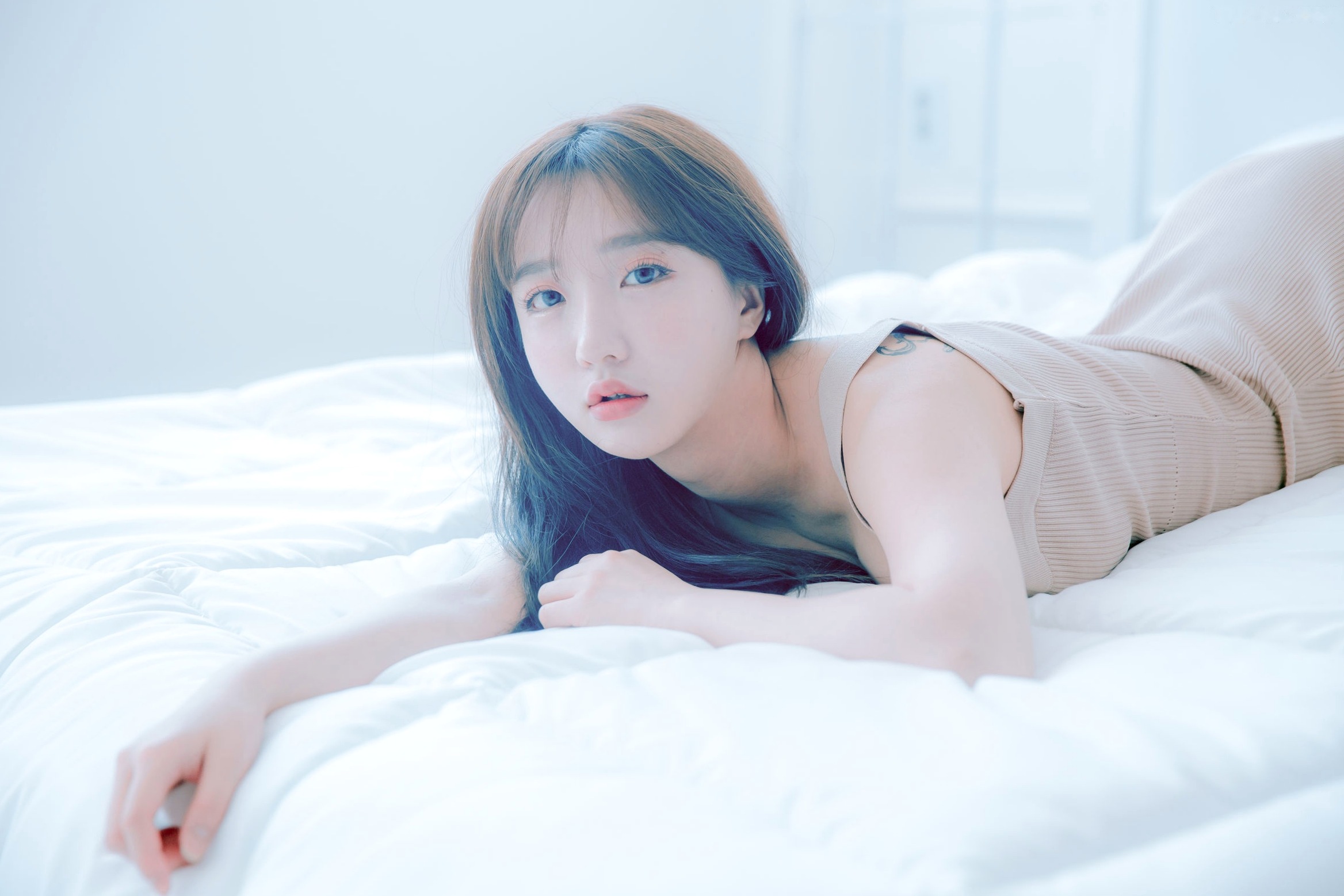 Gallery - 韩国美女孙乐乐Son Ye-Eun换装秀：清纯女仆装与简约针织裙私房照，展现极致纯欲清新女神风采，绝美视觉盛宴韩国女神私房照女仆清新 女神私房照_秀色女神 - image 58