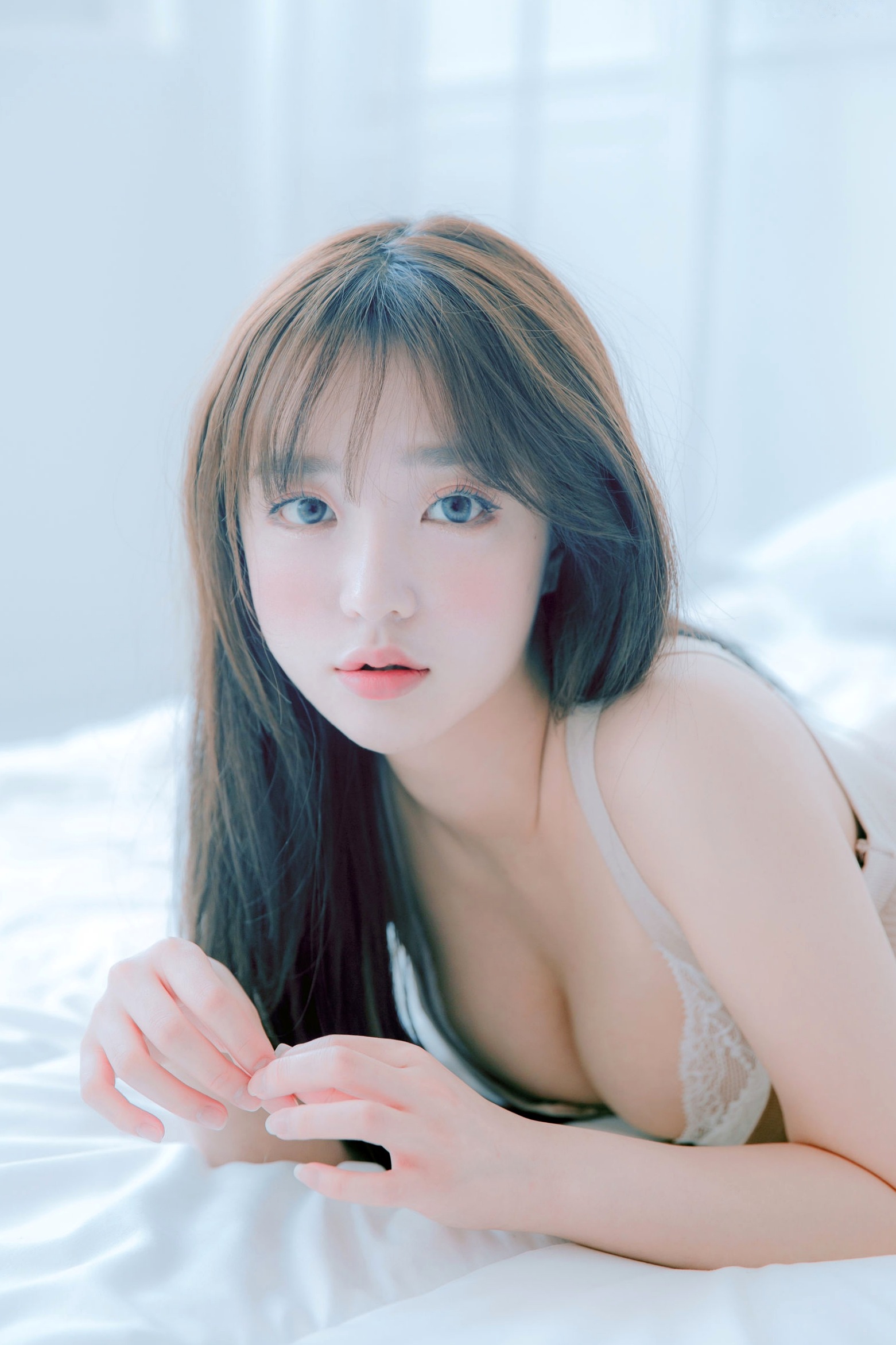 Gallery - 韩国美女孙乐乐Son Ye-Eun换装秀：清纯女仆装与简约针织裙私房照，展现极致纯欲清新女神风采，绝美视觉盛宴韩国女神私房照女仆清新 女神私房照_秀色女神 - image 60