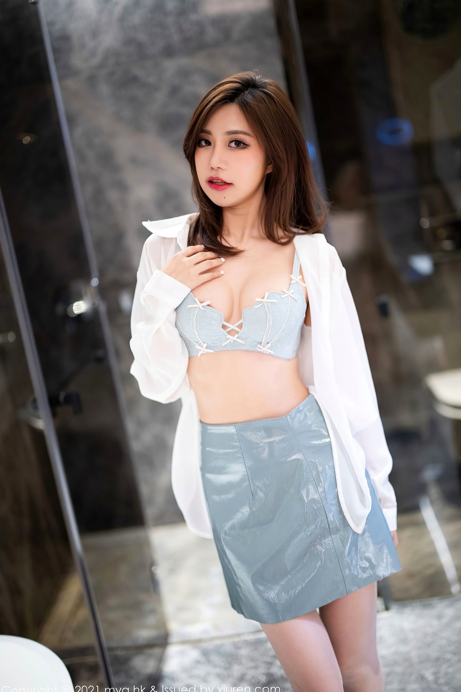 Gallery - MyGirl美媛馆-583-绮里嘉Carina-杭州旅拍私房写真-酒店白衬衫诱惑与灰短裙御姐范-无圣光高清大尺度美媛馆诱惑气质私房照大尺度 女神私房照_秀色女神 - image 39