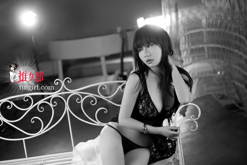 Gallery - TuiGirl-推女郎-特辑-No.003 绝美兔女郎私房写真 性感尤物诱惑写真大片性感诱惑推女郎私房照尤物 女神私房照_秀色女神 - image 390