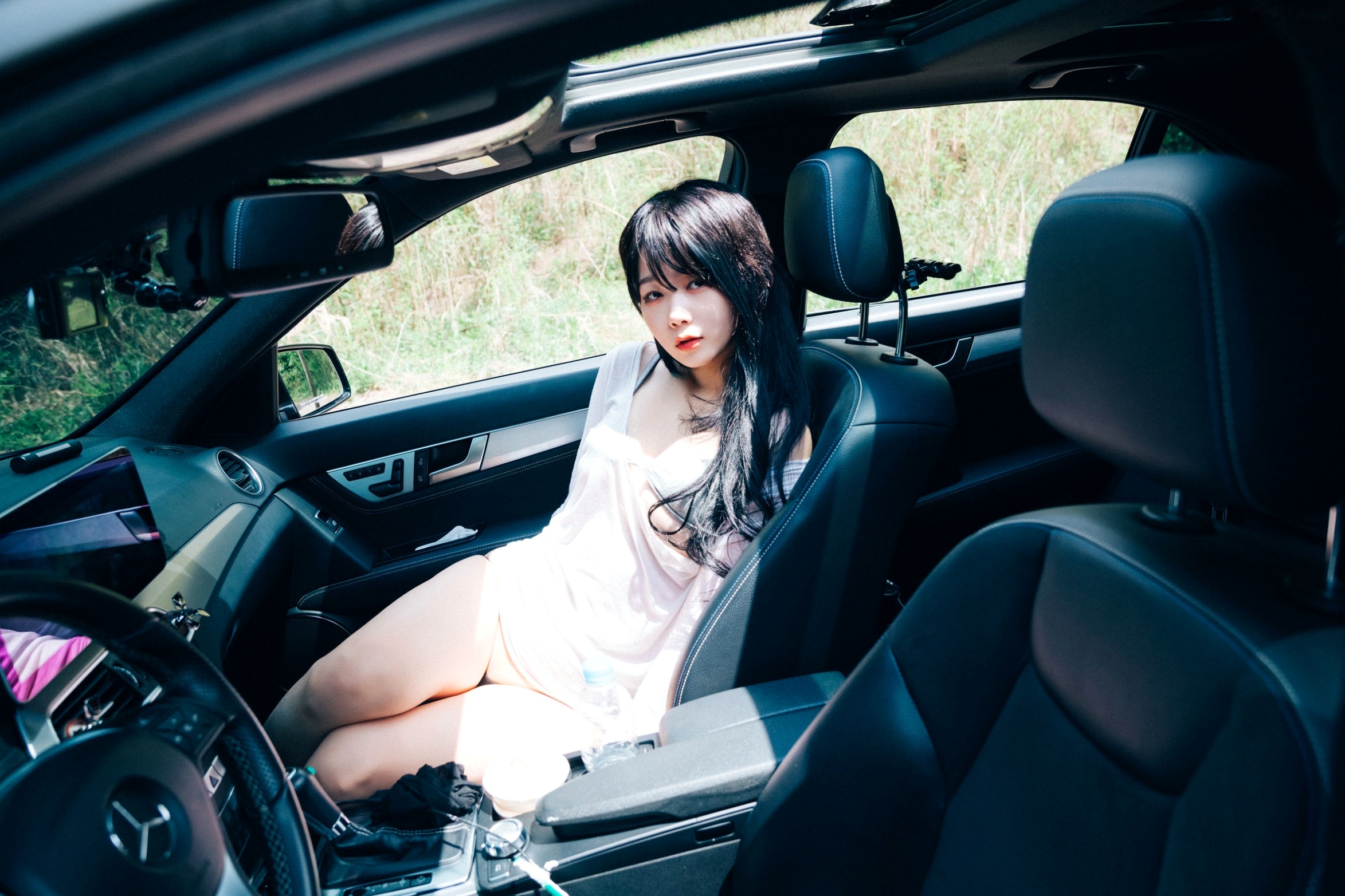 Gallery - 韩国女神琪雅Zia私房大尺度写真：黑丝诱惑与卧室情景演绎，性感尤物精致迷人韩国丝袜性感私房照大尺度 女神私房照_秀色女神 - image 33
