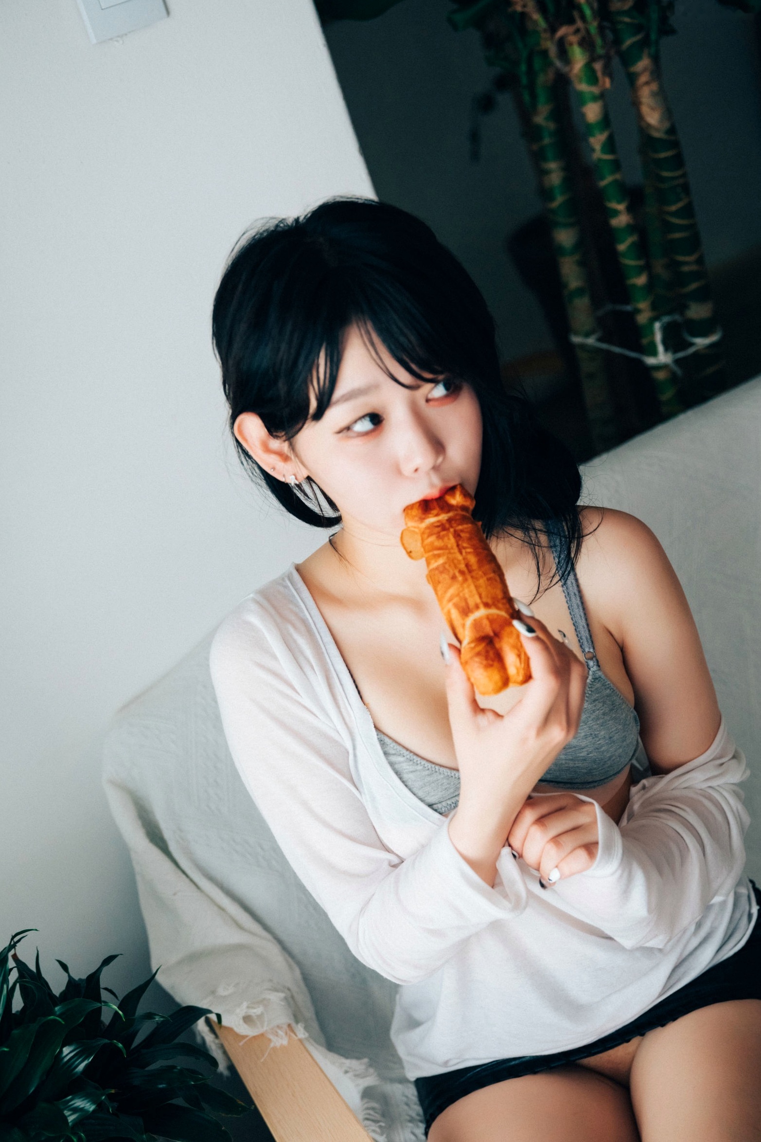Gallery - 韩国女神琪雅Zia私房大尺度写真：黑丝诱惑与卧室情景演绎，性感尤物精致迷人韩国丝袜性感私房照大尺度 女神私房照_秀色女神 - image 76