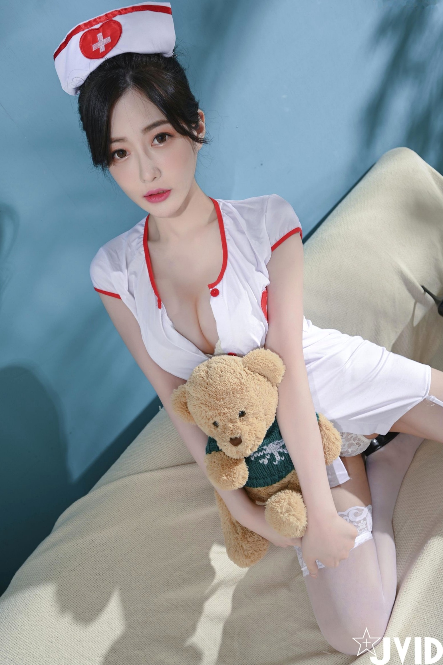 Gallery - JVID-璃奈酱-极品护士角色扮演-大尺度白衣天使-性感私房-白色丝袜-No.555-556JVID护士诱惑角色扮演私房照大尺度 女神私房照_秀色女神 - image 17