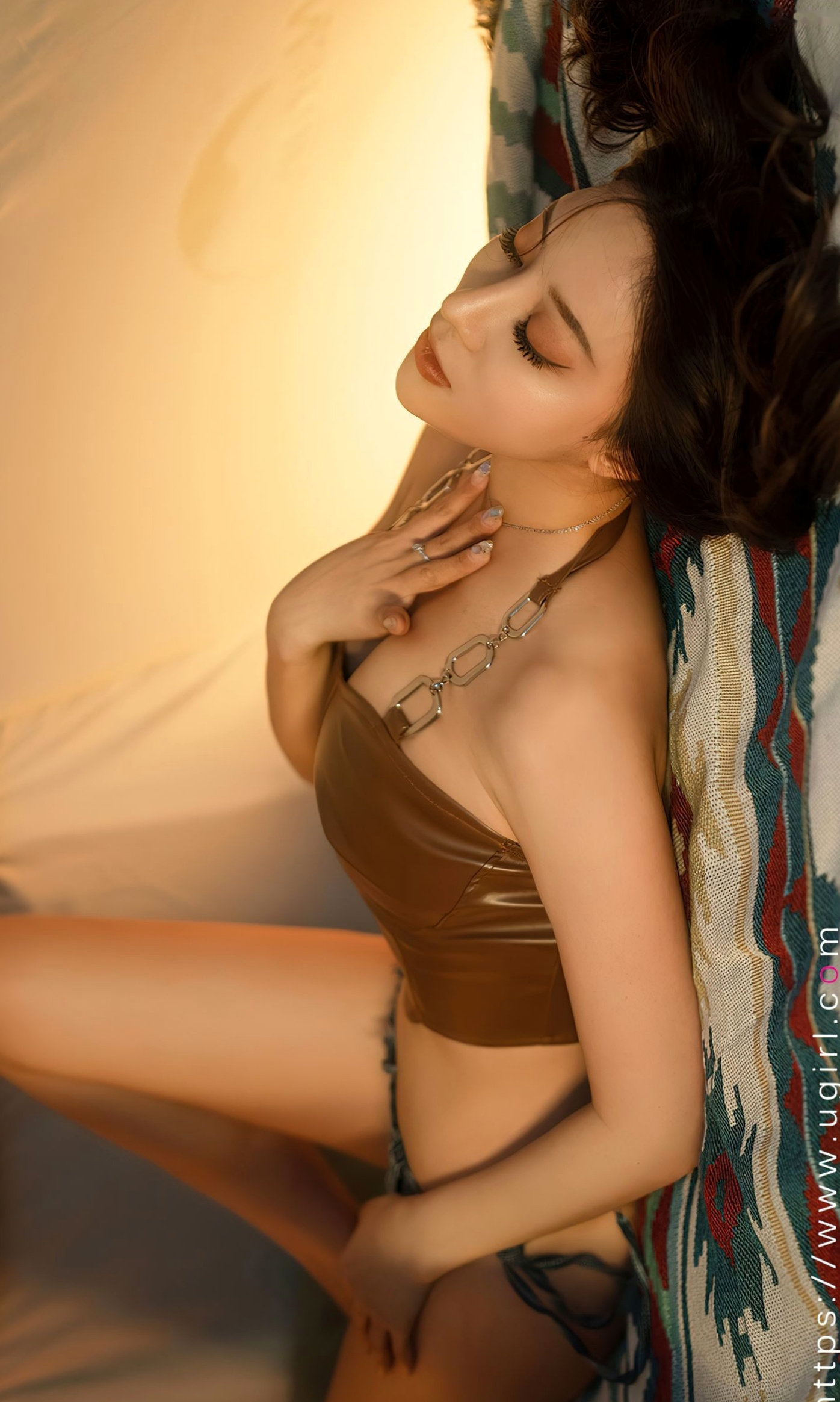 Gallery - UGirlsApp尤果圈 - Chiness Model -筱慧《棕情端午》户外帐篷私房性感大片，夜色下的魅力尤物无圣光写真爱尤物 - Love Beauty 性感户外尤物私房照大尺度 女神私房照_秀色女神 - image 17