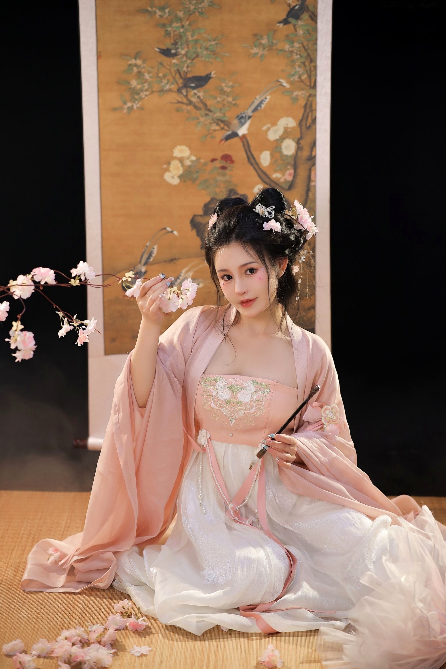 Gallery - 桃暖酱-汉服古风入梦-极致唯美私房写真-肤如凝脂诱惑大尺度私房照大尺度诱惑白嫩性感 女神私房照_秀色女神 - image 2