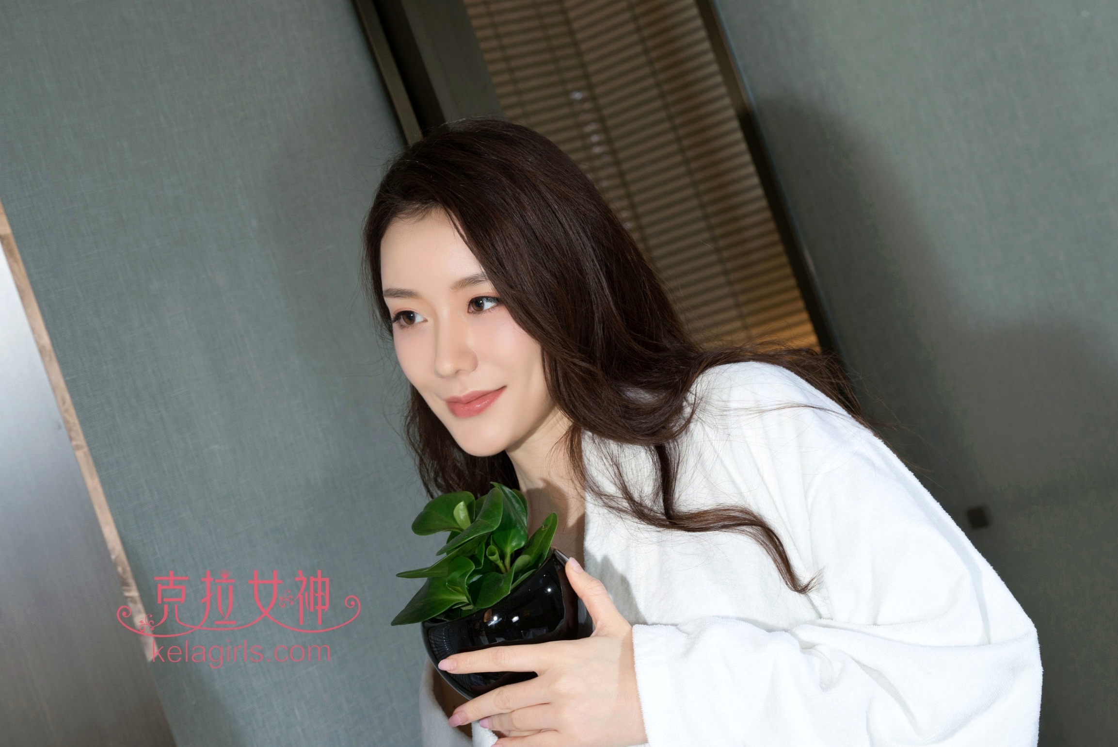 Gallery - KelaGirls克拉女神-2018.05.14-江琴《白璧无瑕》：浴室浴袍私房写真，尽显女神清纯知性美克拉女神浴室清纯气质私房照 女神私房照_秀色女神 - image 29