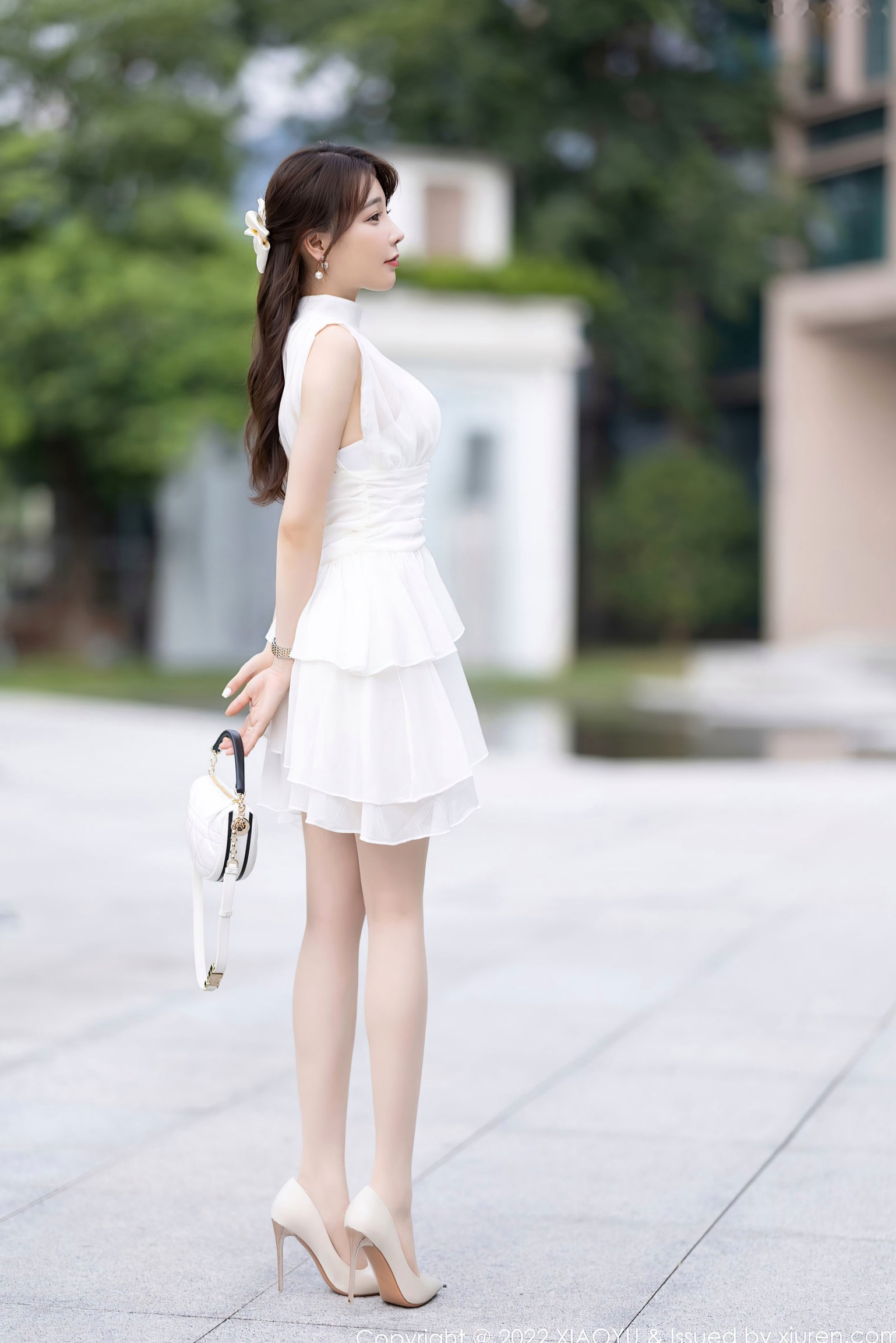 Gallery - XiaoYu语画界 - Painting World -徐莉芝：纯欲白裙私房写真，极致修长美腿，尽显优雅性感诱惑语画界 - Painting World 性感私房照美腿诱惑气质 女神私房照_秀色女神 - image 6