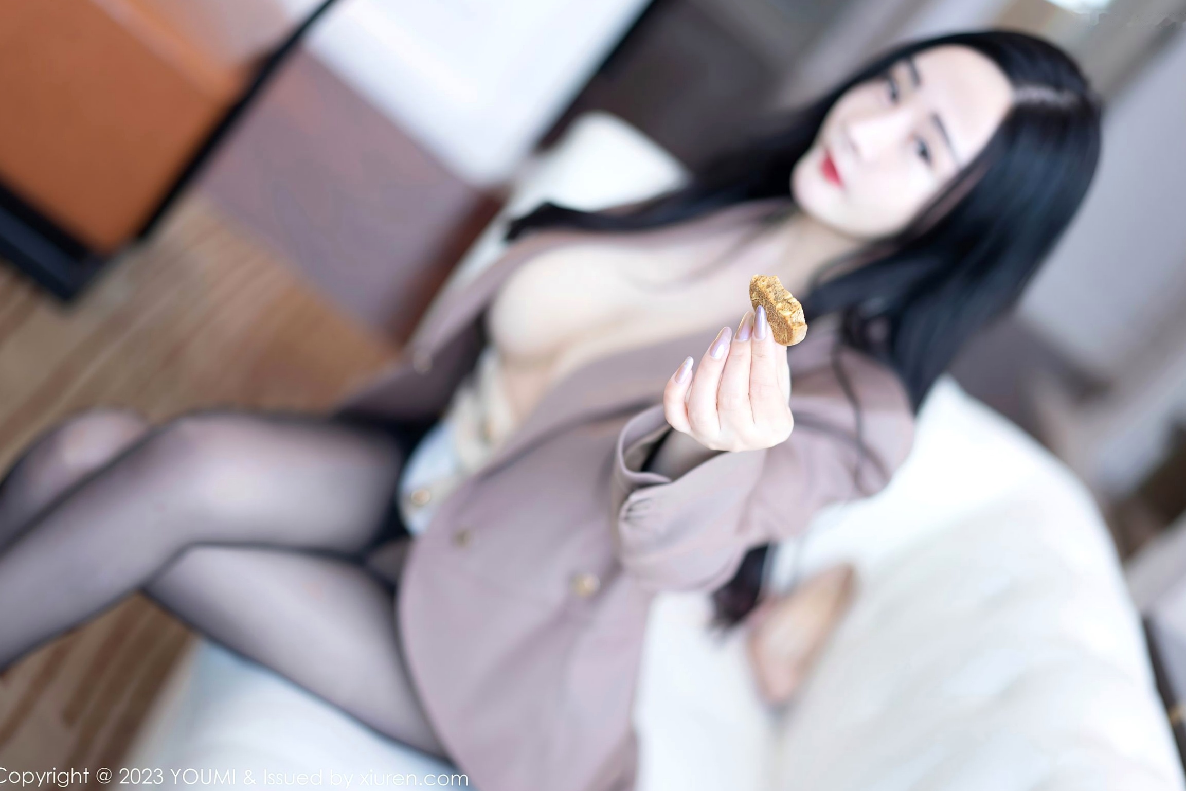 Gallery - YouMi尤蜜荟 - Chiness Model -950-允爾-醇美咖啡色外套搭配超薄黑丝诱惑-气质御姐职场风私房照-2023.06.12尤蜜荟 - Chiness Model 黑丝御女郎 - Royal Lady 诱惑私房照 女神私房照_秀色女神 - image 33