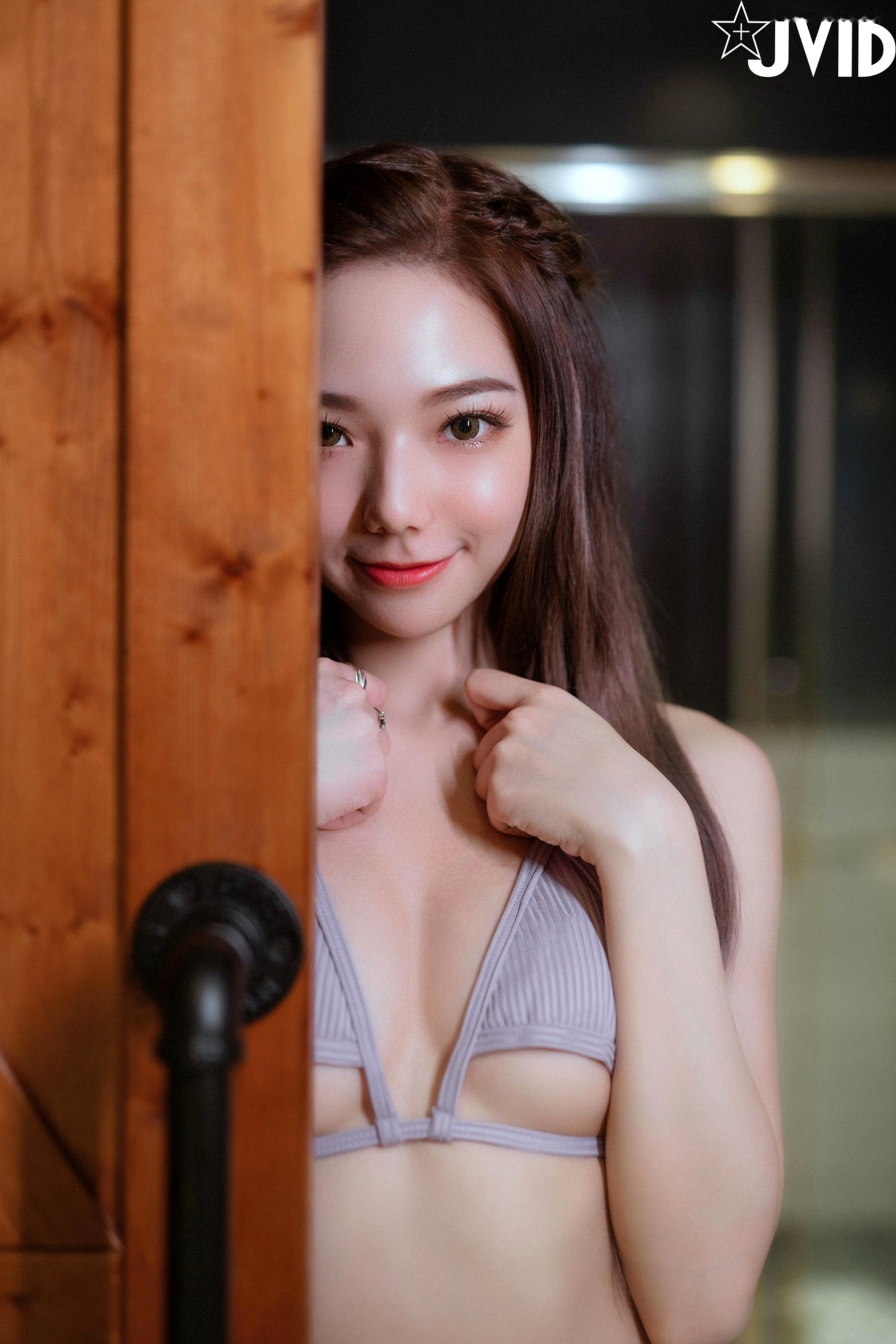 Gallery - JVID-啾啾-別人的妹妹都超可愛-浴室比基尼私房写真-火辣诱惑No.601JVID性感浴室比基尼诱惑 女神私房照_秀色女神 - image 2
