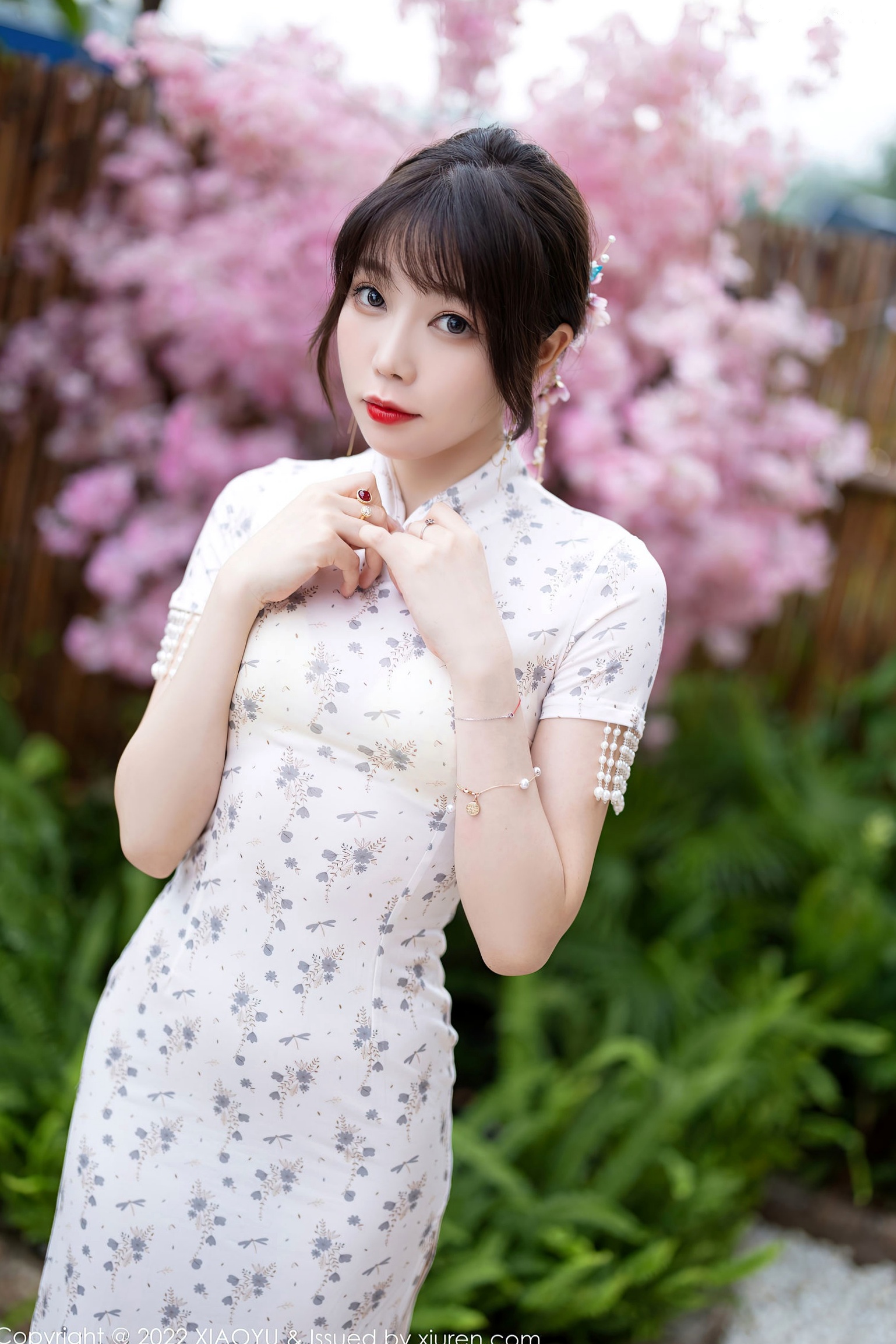 Gallery - XiaoYu语画界 - Painting World -838-徐莉芝-唯美樱花户外夜拍-白色透视蕾丝长裙-极品丝袜高跟-性感诱惑私房女神写真语画界 - Painting World 性感诱惑私房照丝袜 女神私房照_秀色女神 - image 24