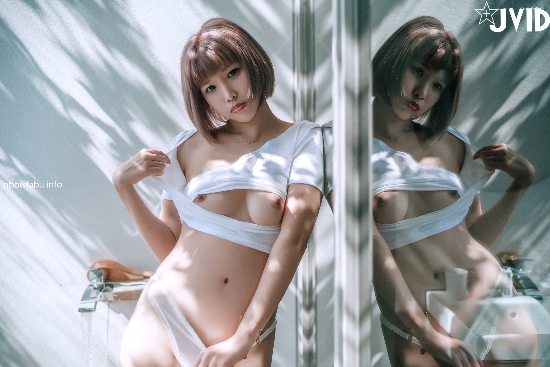 Gallery - JVID-果寶寶-未曾谋面的网恋小女友：短发私房写真，网眼诱惑、大尺度自然光影，极品纯欲诱惑JVID私房照诱惑大尺度性感 女神私房照_秀色女神 - image 50
