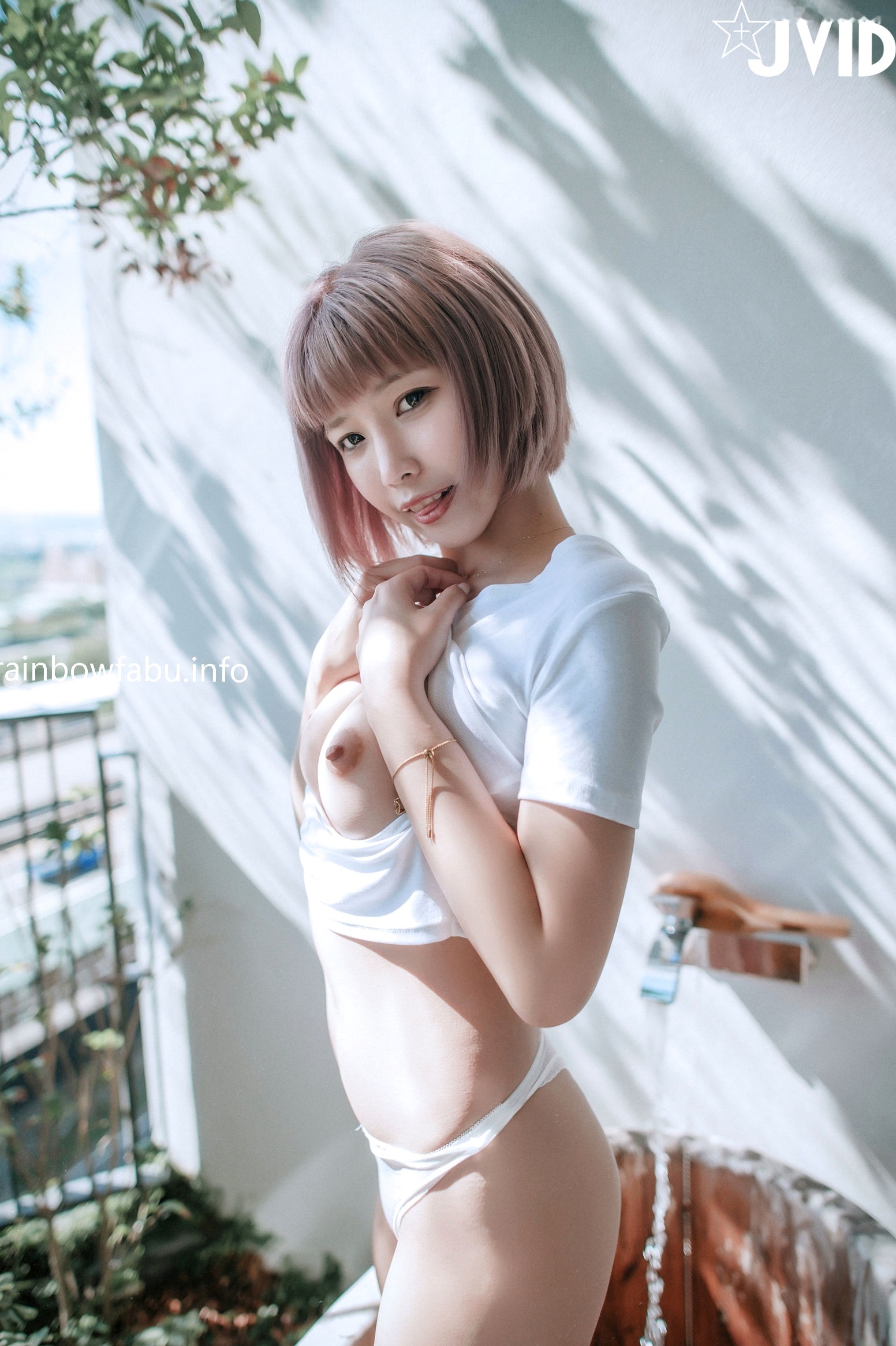 Gallery - JVID-果寶寶-未曾谋面的网恋小女友：短发私房写真，网眼诱惑、大尺度自然光影，极品纯欲诱惑JVID私房照诱惑大尺度性感 女神私房照_秀色女神 - image 56