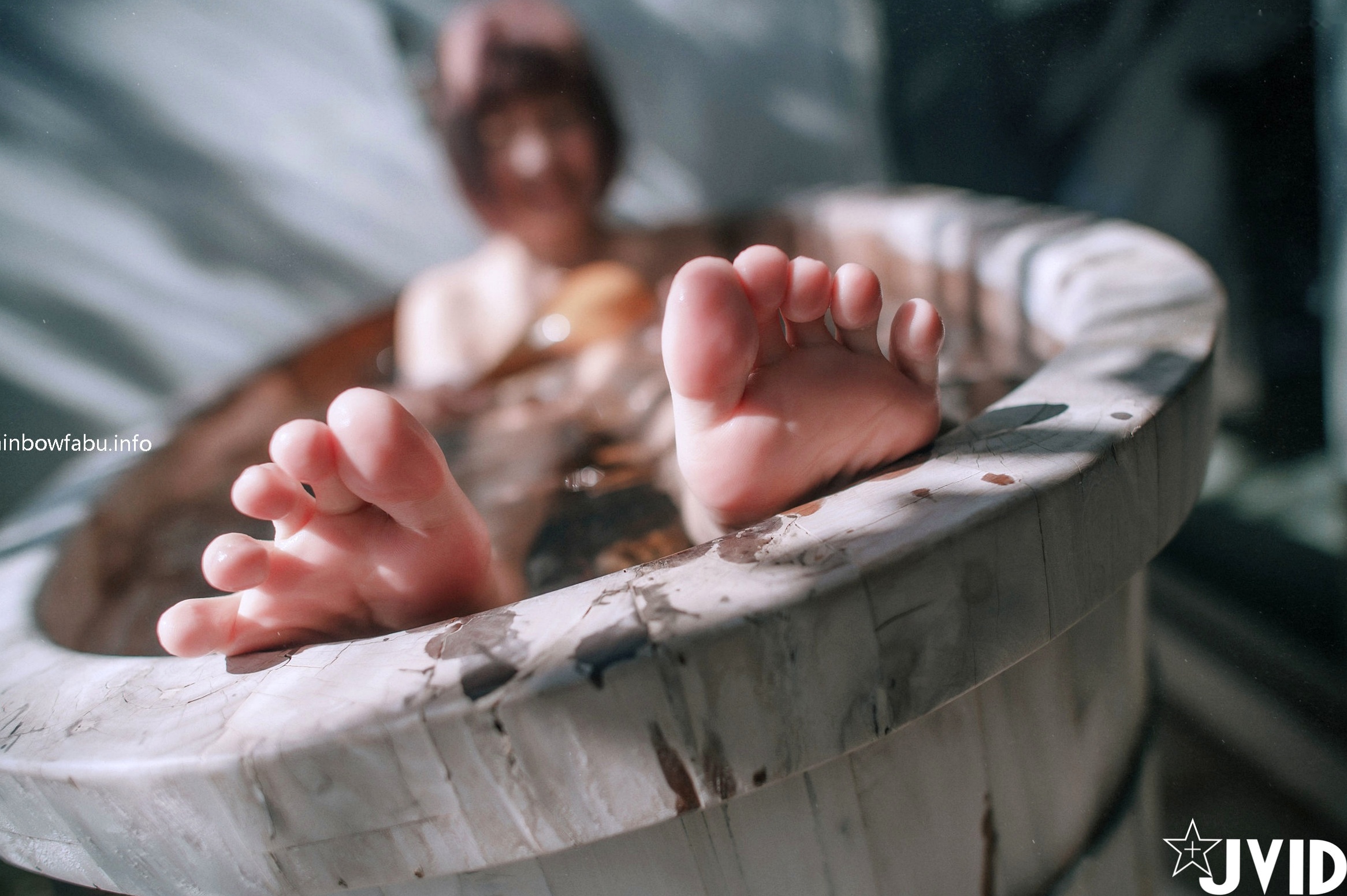 Gallery - JVID-果寶寶-未曾谋面的网恋小女友：短发私房写真，网眼诱惑、大尺度自然光影，极品纯欲诱惑JVID私房照诱惑大尺度性感 女神私房照_秀色女神 - image 72