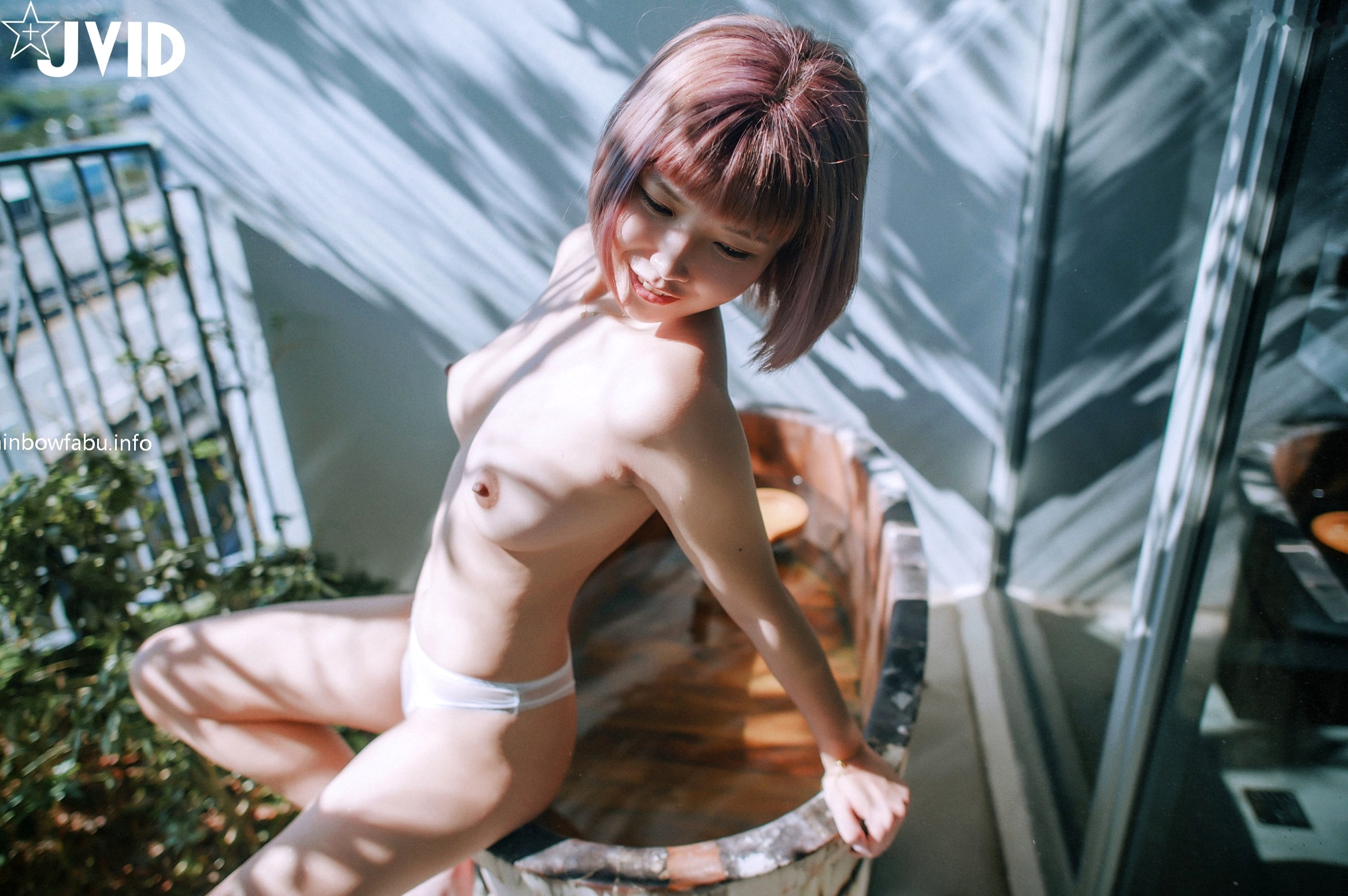 Gallery - JVID-果寶寶-未曾谋面的网恋小女友：短发私房写真，网眼诱惑、大尺度自然光影，极品纯欲诱惑JVID私房照诱惑大尺度性感 女神私房照_秀色女神 - image 93