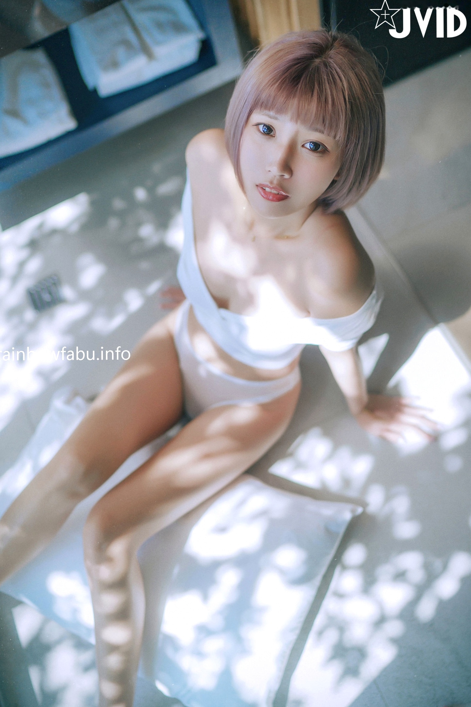 Gallery - JVID-果寶寶-未曾谋面的网恋小女友：短发私房写真，网眼诱惑、大尺度自然光影，极品纯欲诱惑JVID私房照诱惑大尺度性感 女神私房照_秀色女神 - image 129