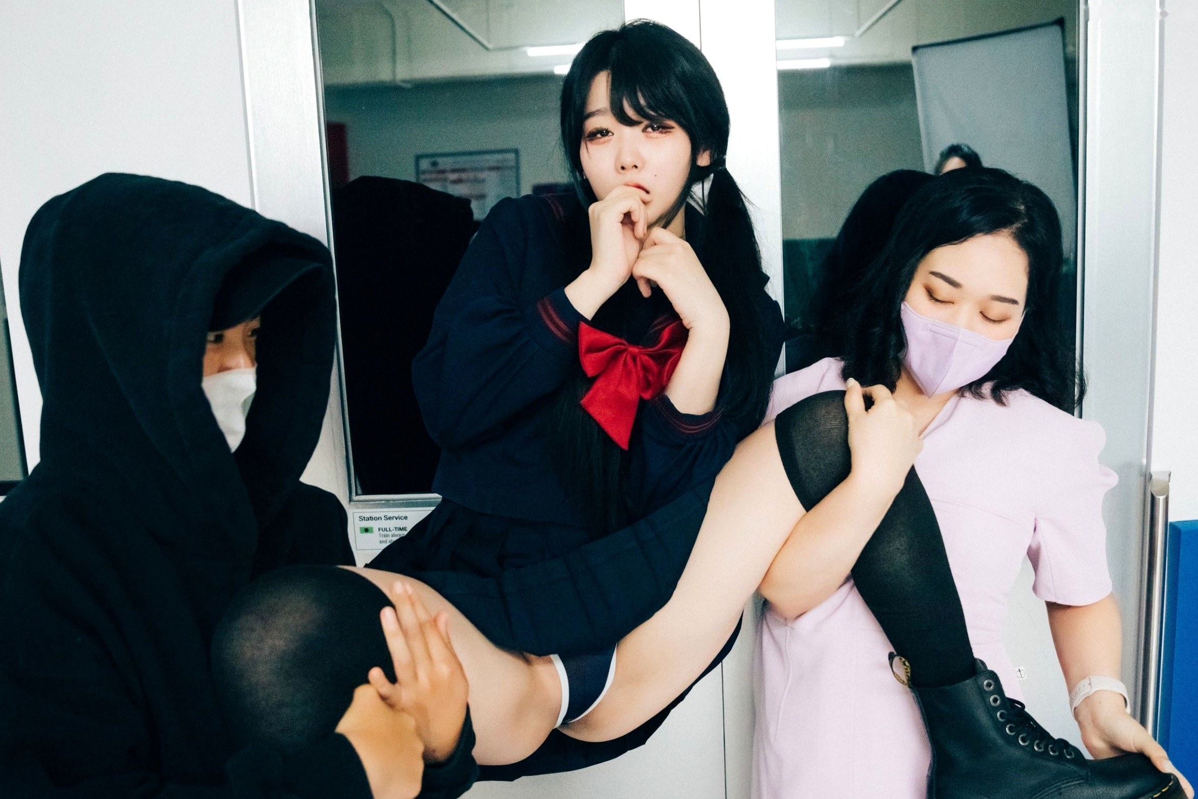 Gallery - 韩国美女-琪雅-Zia-地铁-完整版-Subway-Full-Ver-Loozy 女神私房照_秀色女神 - image 4