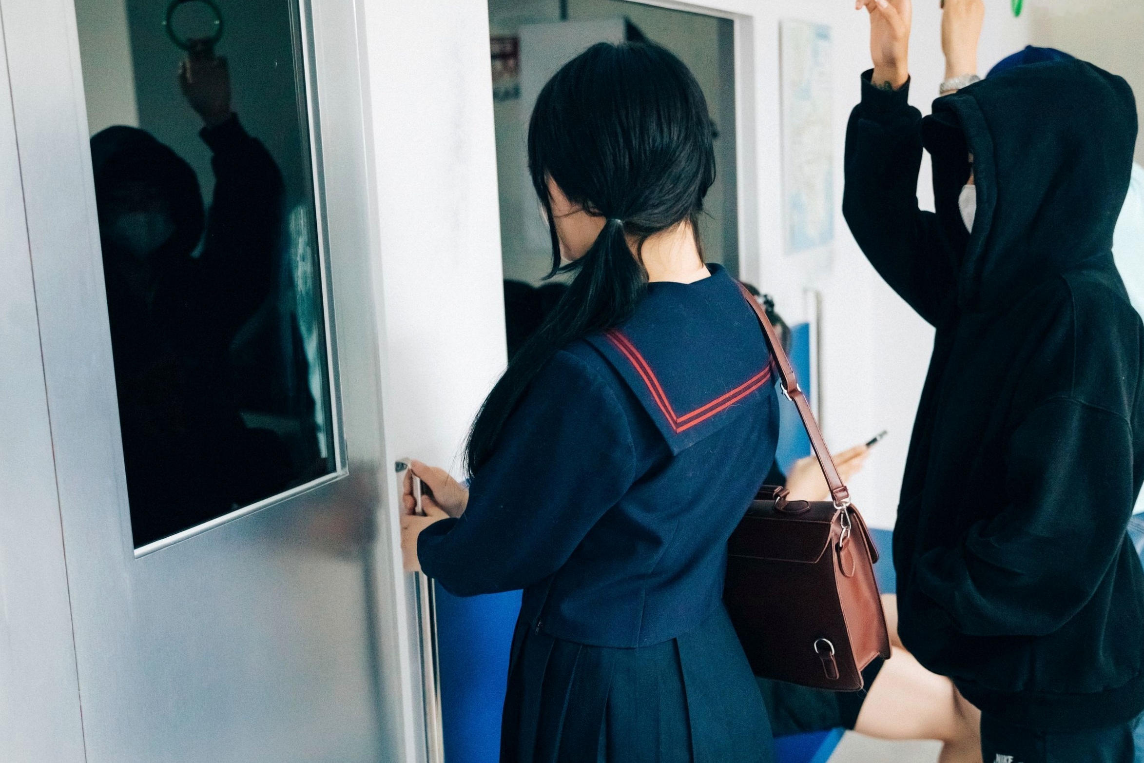 Gallery - 韩国美女-琪雅-Zia-地铁-完整版-Subway-Full-Ver-Loozy 女神私房照_秀色女神 - image 7