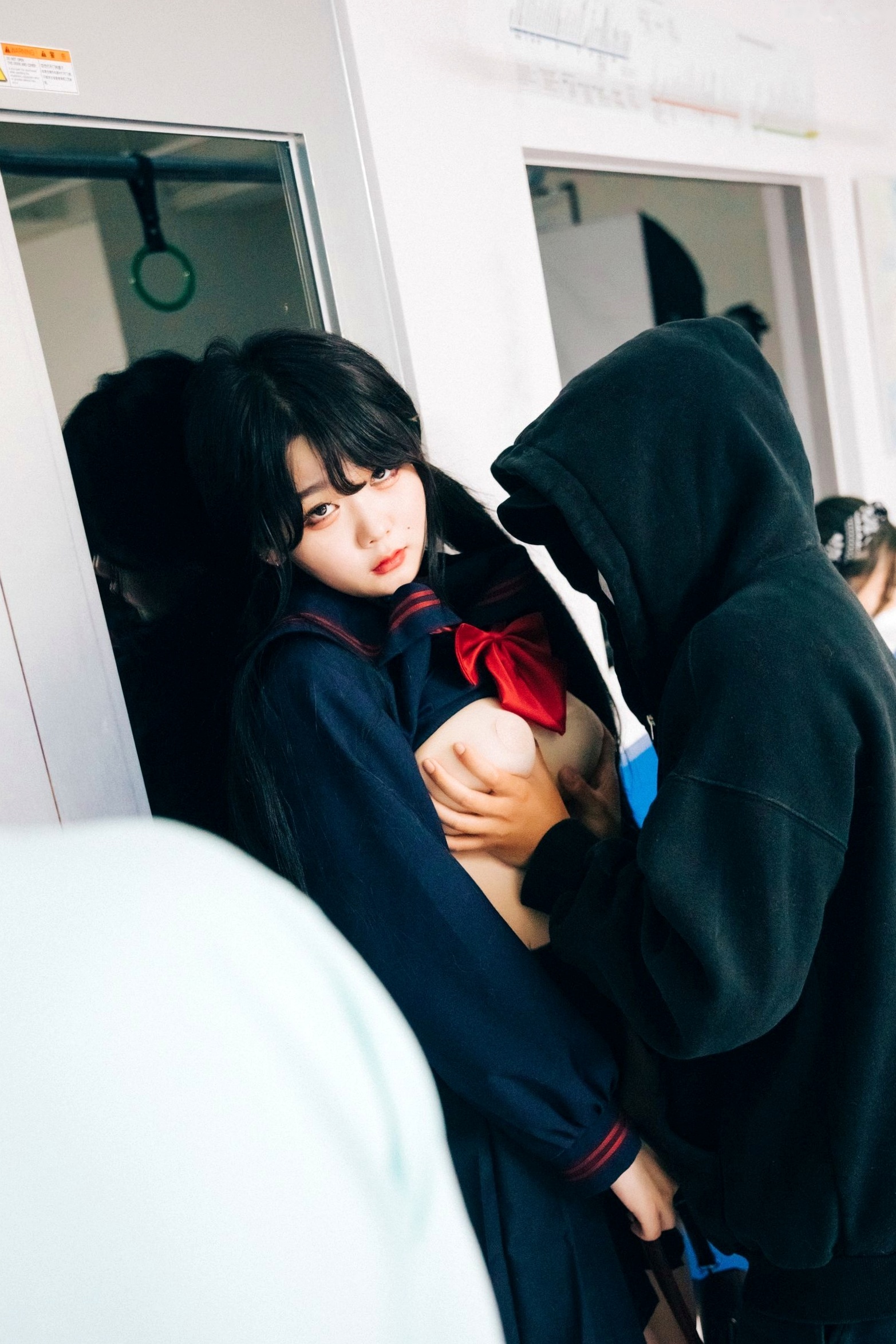 Gallery - 韩国美女-琪雅-Zia-地铁-完整版-Subway-Full-Ver-Loozy 女神私房照_秀色女神 - image 37