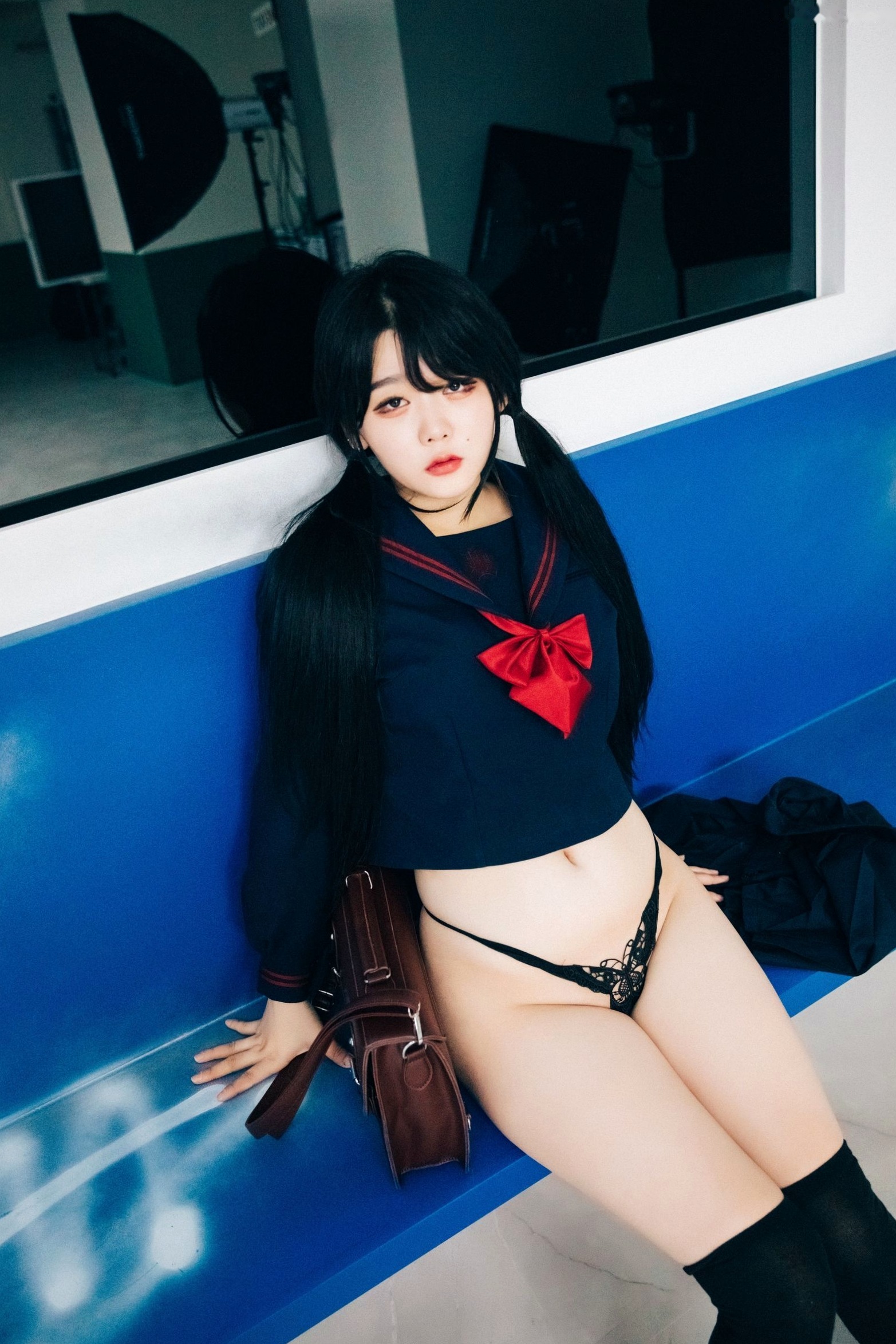 Gallery - 韩国美女-琪雅-Zia-地铁-完整版-Subway-Full-Ver-Loozy 女神私房照_秀色女神 - image 56