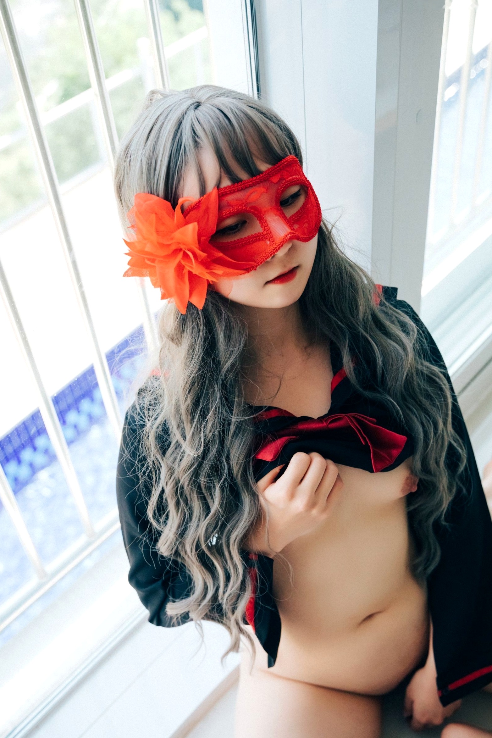 Gallery - 韩国美女Kissme-Jinjoo私房写真，神秘面具下的绝美诱惑，极致大尺度蕾丝边互动，居家性感制服风格，无圣光真实记录韩国大尺度性感诱惑私房照 女神私房照_秀色女神 - image 1
