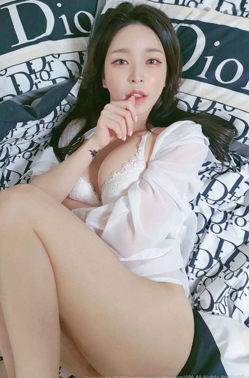 Gallery - 韩国美女Banhee诱惑写真，浴室私房湿身、兔女郎角色扮演与开口毛衣秀，无圣光网页泄露资源韩国性感浴室私房照大尺度 女神私房照_秀色女神 - image 26