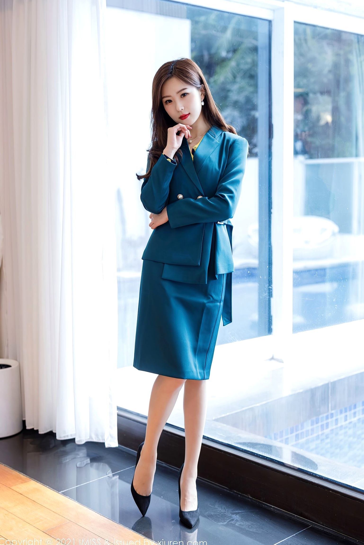 Gallery - IMiss爱蜜社 - Honey Club -551-杨紫嫣Cynthia-气质OL职业装变身性感蕾丝吊带袜私房照-美腿制服诱惑2021.02.08爱蜜社 - Honey Club 性感制服丝袜私房照 女神私房照_秀色女神 - image 7