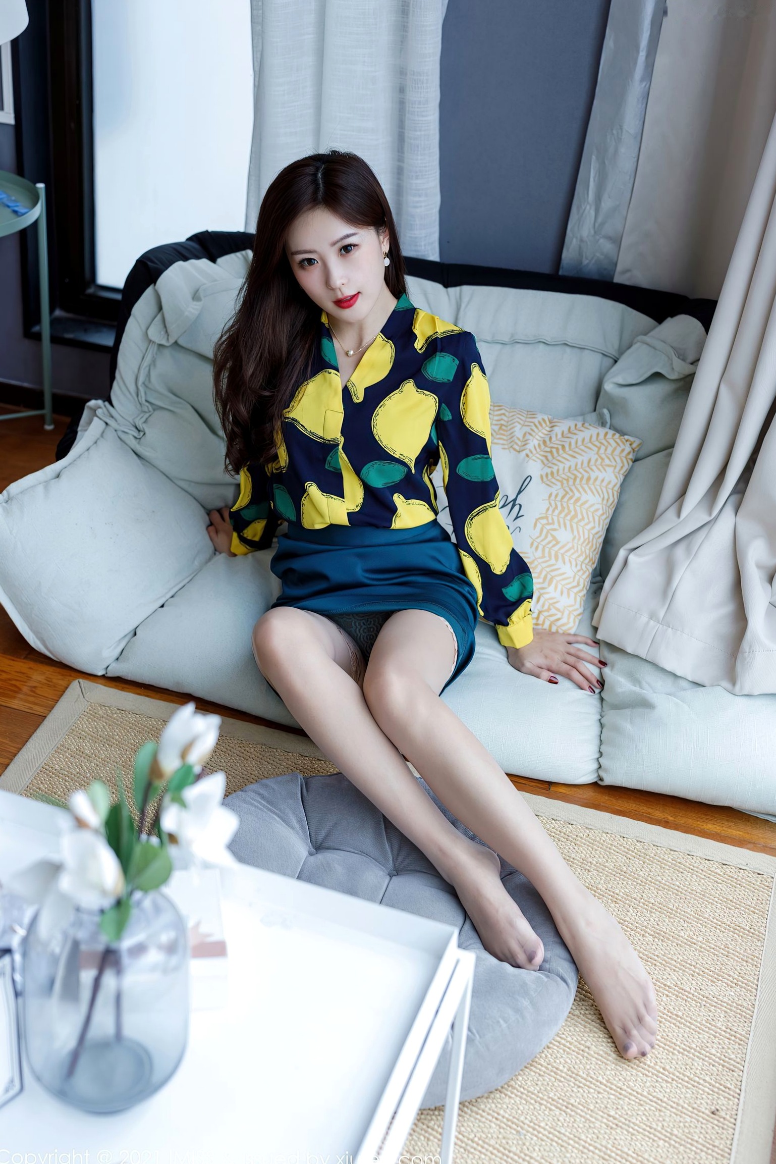 Gallery - IMiss爱蜜社 - Honey Club -551-杨紫嫣Cynthia-气质OL职业装变身性感蕾丝吊带袜私房照-美腿制服诱惑2021.02.08爱蜜社 - Honey Club 性感制服丝袜私房照 女神私房照_秀色女神 - image 24
