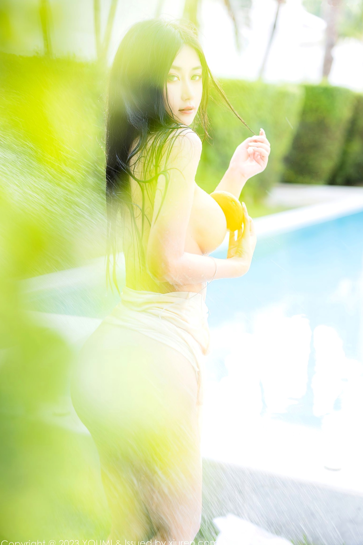 Gallery - YouMi尤蜜荟 - Chiness Model -阿姣-泰国泳池湿身诱惑写真，白色吊带丁字裤秀出傲人曲线，大胆尺度展现完美身材，高清旅拍尤蜜荟 - Chiness Model 泳池湿身丁字裤性感 女神私房照_秀色女神 - image 66