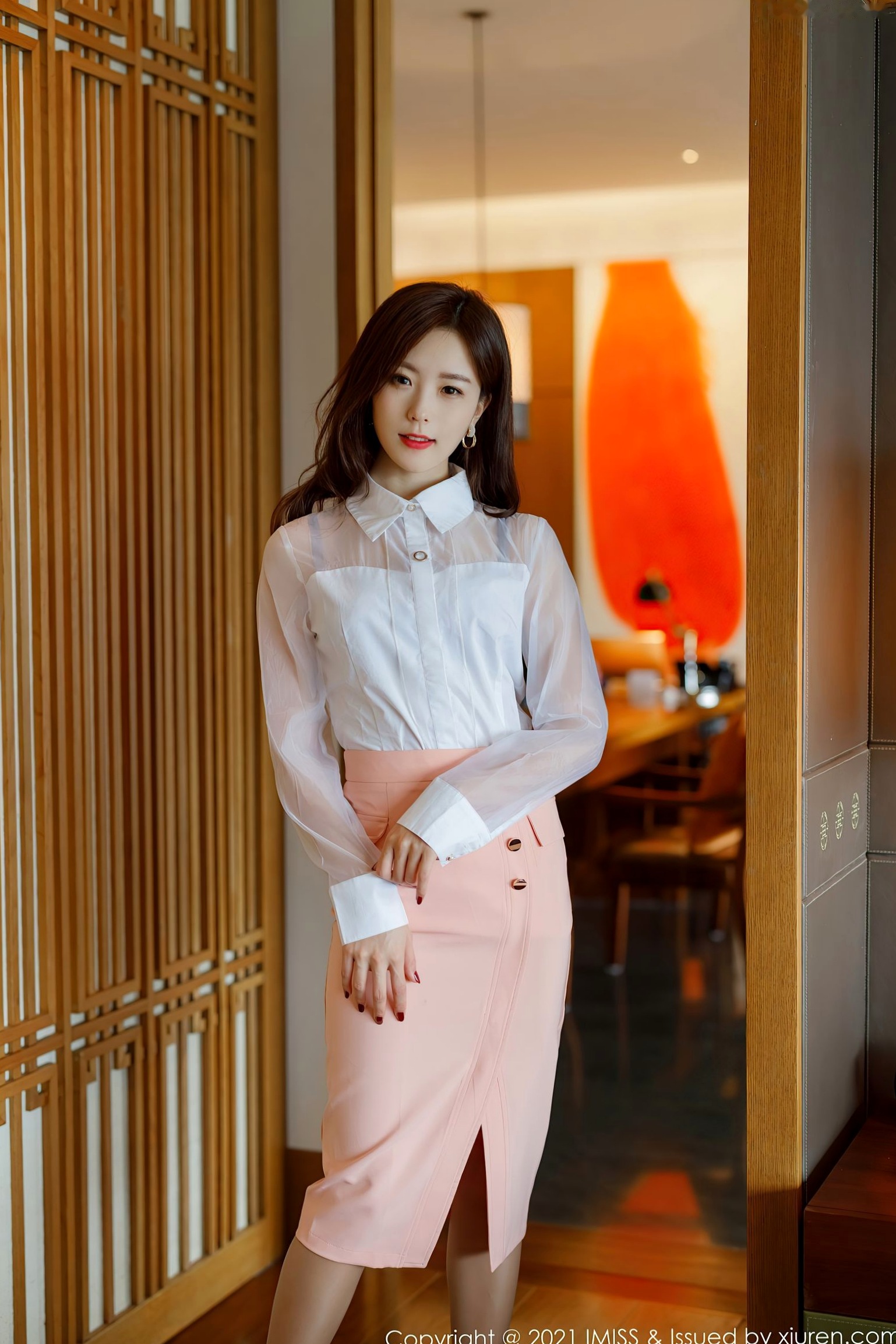 Gallery - IMiss爱蜜社 - Honey Club -544-杨紫嫣Cynthia：从优雅白衬衫粉裙到极致私房蕾丝内衣诱惑，尽显清纯御姐气质爱蜜社 - Honey Club 性感气质诱惑私房照 女神私房照_秀色女神 - image 16