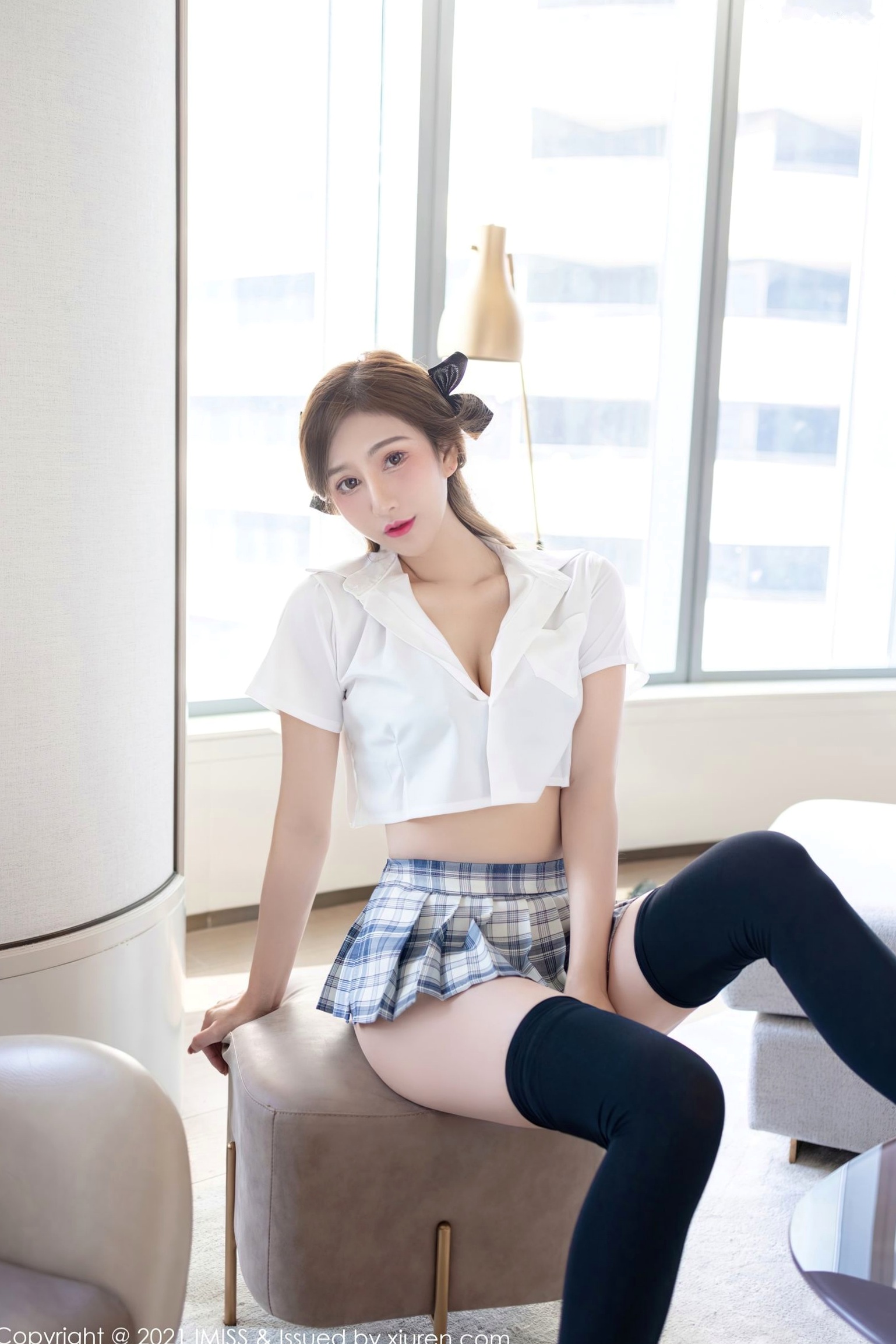 Gallery - 《IMiss爱蜜社 - Honey Club -543-Lavinia肉肉-白衬衫学生装诱惑-黑丝美腿配蕾丝内衣-唯美居家私房写真》爱蜜社 - Honey Club 性感制服黑丝私房照 女神私房照_秀色女神 - image 7