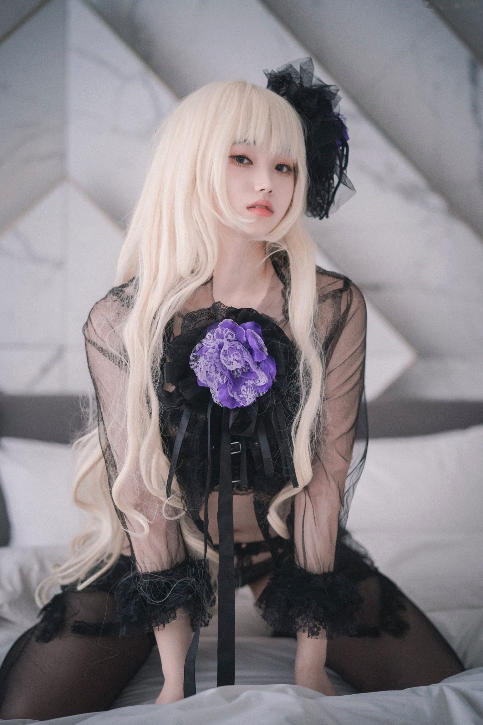 Gallery - 韩国美女Bambi斑比《命运之子》丽塔Cosplay：暗黑哥特风黑丝蕾丝内衣，精致白发造型诱惑写真韩国性感内衣黑丝角色扮演 女神私房照_秀色女神 - image 12