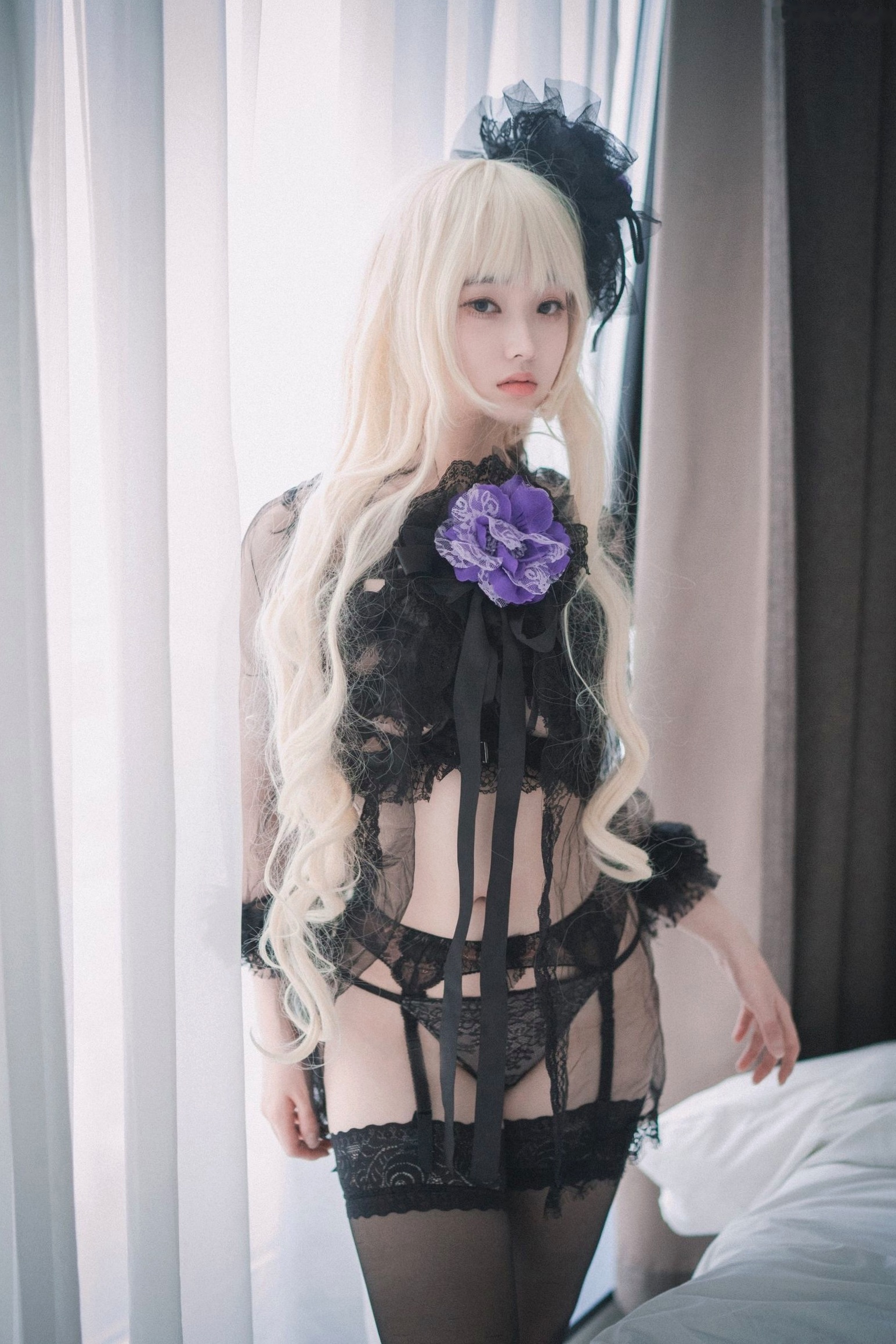 Gallery - 韩国美女Bambi斑比《命运之子》丽塔Cosplay：暗黑哥特风黑丝蕾丝内衣，精致白发造型诱惑写真韩国性感内衣黑丝角色扮演 女神私房照_秀色女神 - image 45