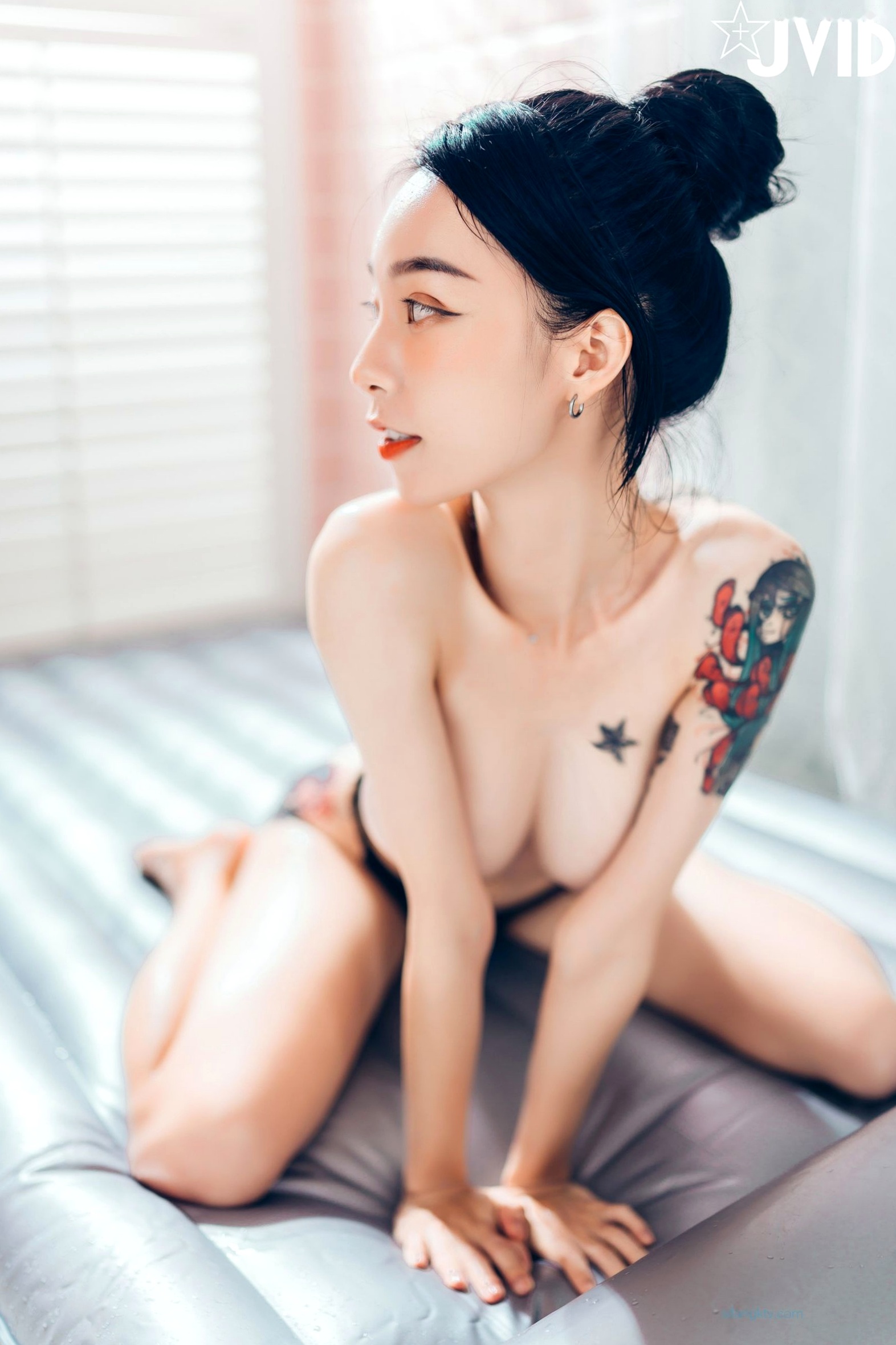 Gallery - JVID乐乐与飘飘：职场诱惑下的黑丝终极奥义，双人私房亲密写真，极致身材视觉盛宴性感诱惑私房照黑丝JVID 女神私房照_秀色女神 - image 149