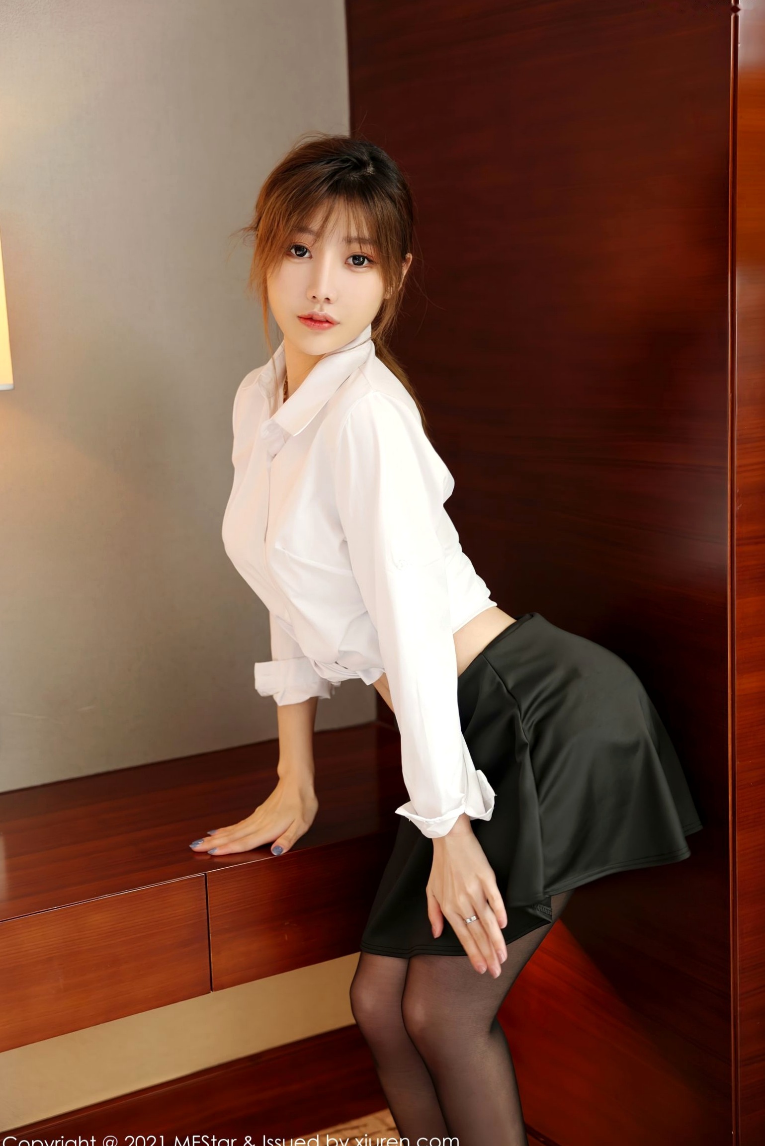 Gallery - MFStar模范学院-525-李颖煊Baby-白衬衫黑丝吊带袜-酒店私房写真-居家性感诱惑-2021.08.13模范学院黑丝丝袜私房照性感 女神私房照_秀色女神 - image 1