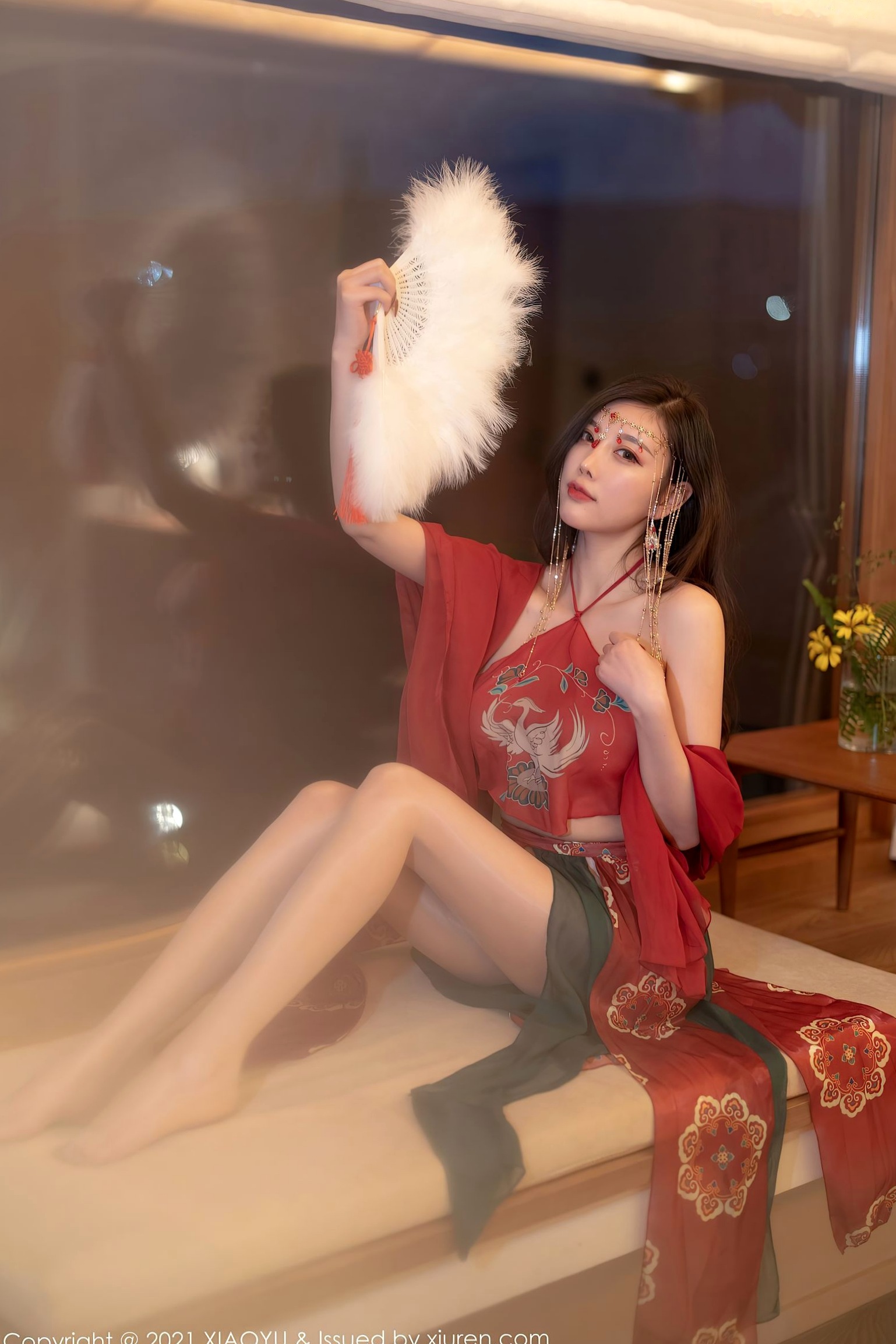 Gallery - XiaoYu语画界 - Painting World -杨晨晨Sugar-丽江心愿旅拍红色古装肚兜-典雅古典韵味-酒店私房摄影语画界 - Painting World 私房照肚兜性感气质 女神私房照_秀色女神 - image 3