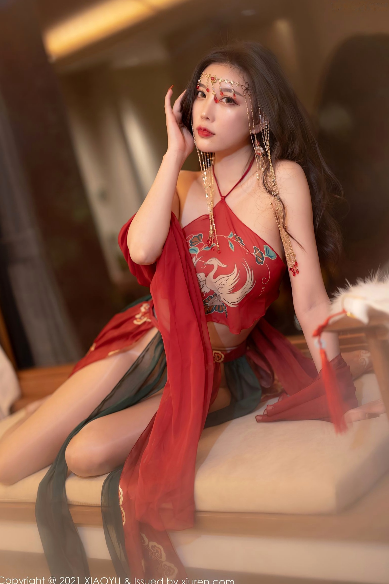 Gallery - XiaoYu语画界 - Painting World -杨晨晨Sugar-丽江心愿旅拍红色古装肚兜-典雅古典韵味-酒店私房摄影语画界 - Painting World 私房照肚兜性感气质 女神私房照_秀色女神 - image 12