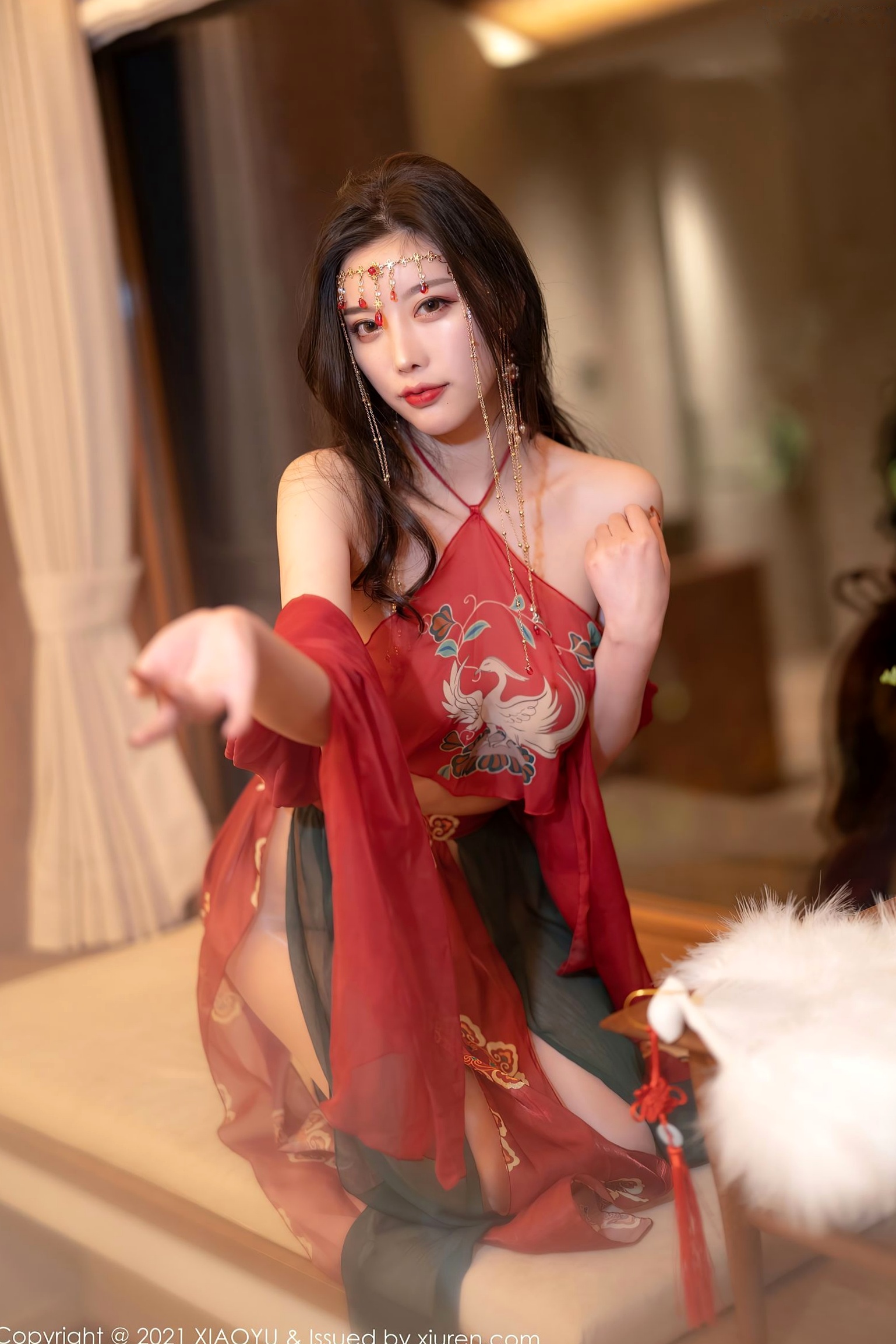 Gallery - XiaoYu语画界 - Painting World -杨晨晨Sugar-丽江心愿旅拍红色古装肚兜-典雅古典韵味-酒店私房摄影语画界 - Painting World 私房照肚兜性感气质 女神私房照_秀色女神 - image 17