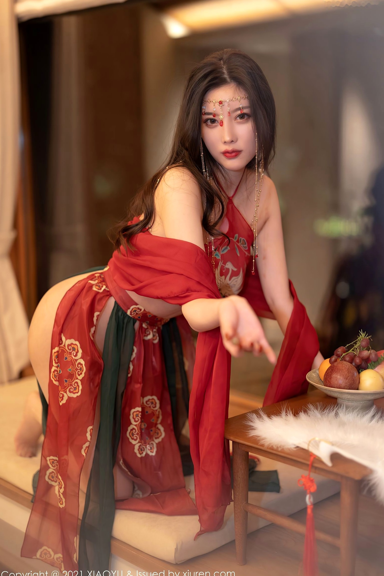 Gallery - XiaoYu语画界 - Painting World -杨晨晨Sugar-丽江心愿旅拍红色古装肚兜-典雅古典韵味-酒店私房摄影语画界 - Painting World 私房照肚兜性感气质 女神私房照_秀色女神 - image 21