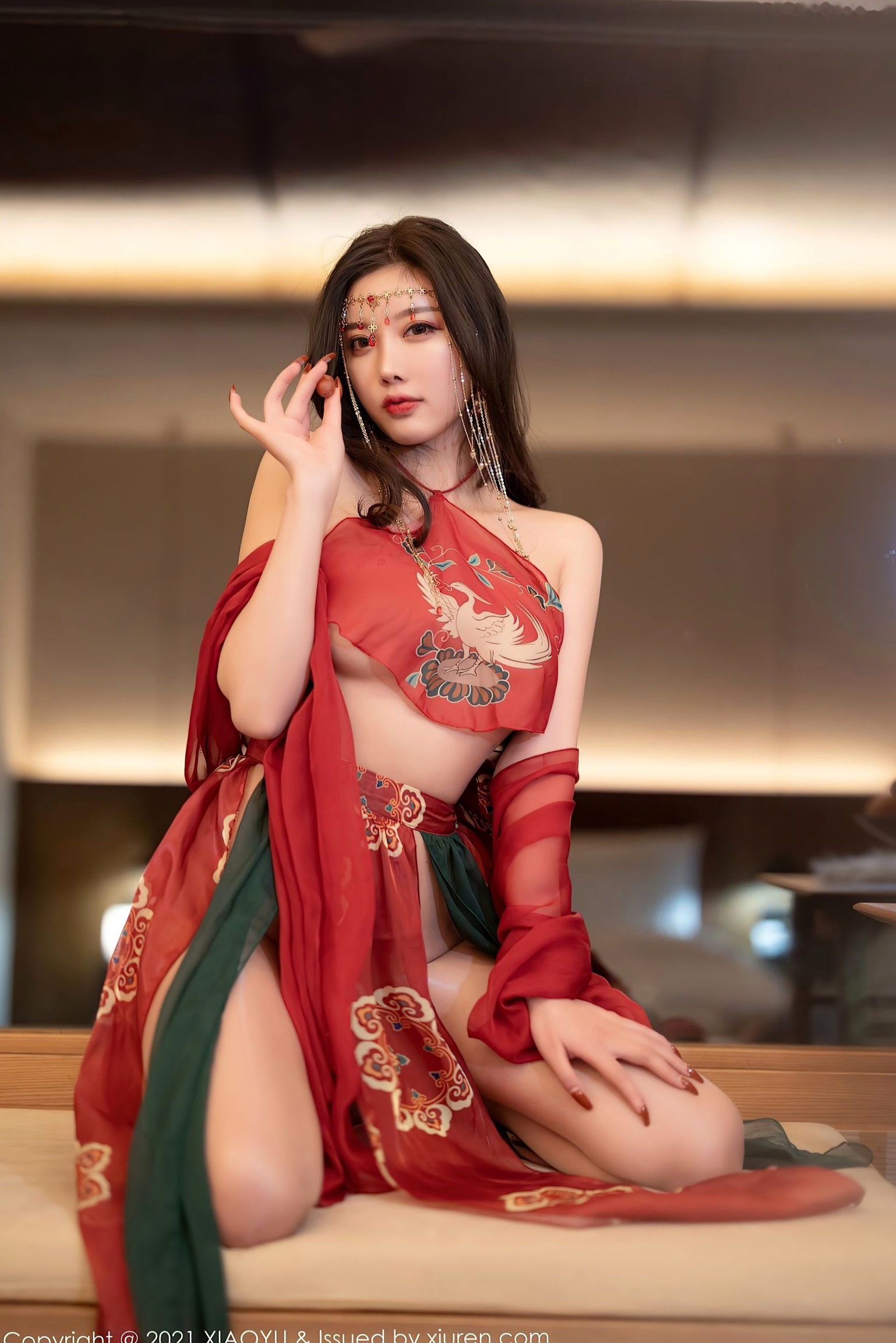 Gallery - XiaoYu语画界 - Painting World -杨晨晨Sugar-丽江心愿旅拍红色古装肚兜-典雅古典韵味-酒店私房摄影语画界 - Painting World 私房照肚兜性感气质 女神私房照_秀色女神 - image 25