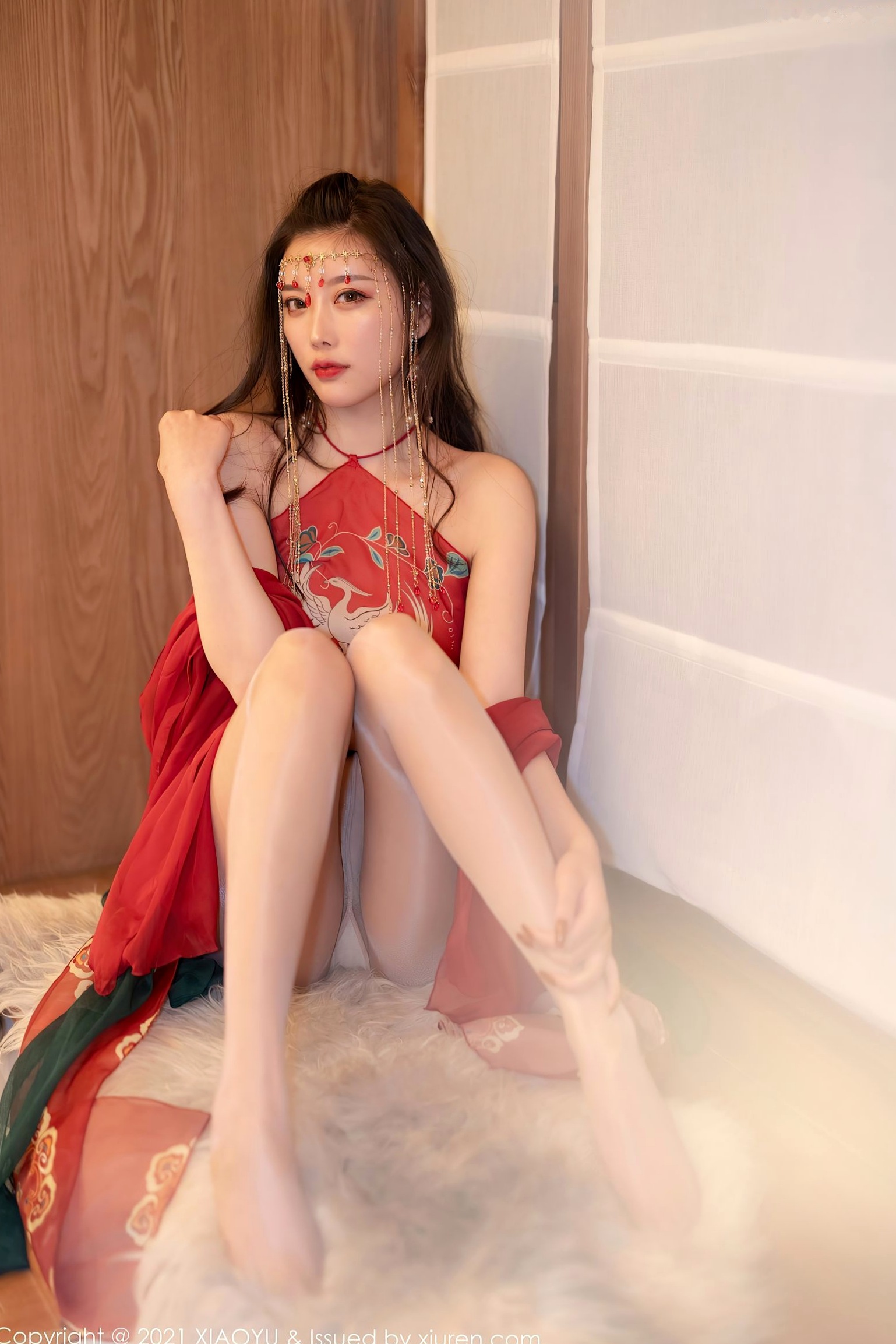 Gallery - XiaoYu语画界 - Painting World -杨晨晨Sugar-丽江心愿旅拍红色古装肚兜-典雅古典韵味-酒店私房摄影语画界 - Painting World 私房照肚兜性感气质 女神私房照_秀色女神 - image 28