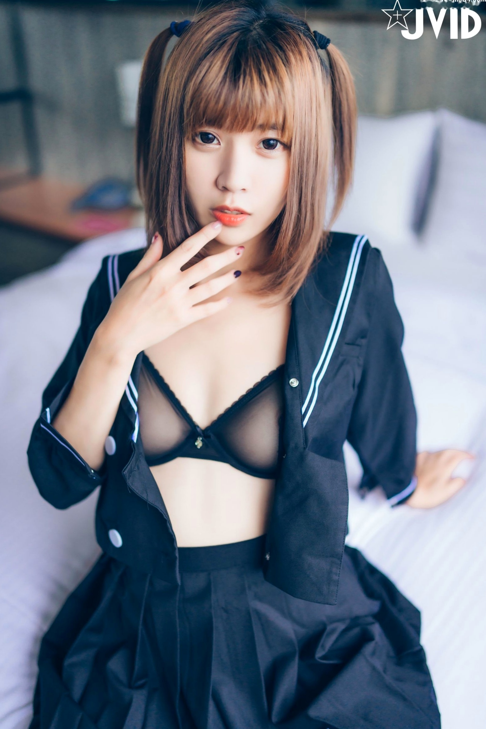 Gallery - JVID-果寶寶-诱惑力满点初尝试JVID 女神私房照_秀色女神 - image 9