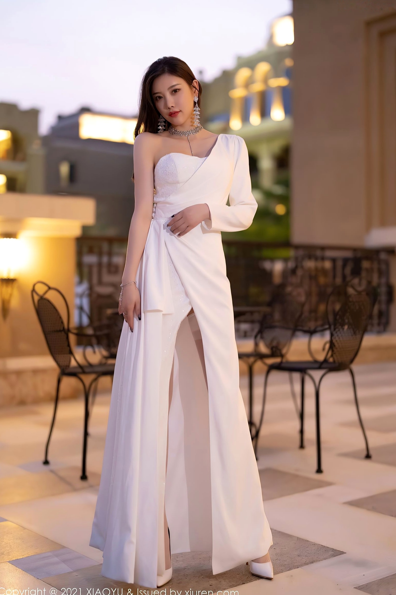 Gallery - 杨晨晨Sugar白色礼服女神写真，优雅长裙配白丝，尽显高贵冷艳性感气质，极品私房唯美视觉系列语画界 - Painting World 女神气质冷艳性感丝袜 女神私房照_秀色女神 - image 1