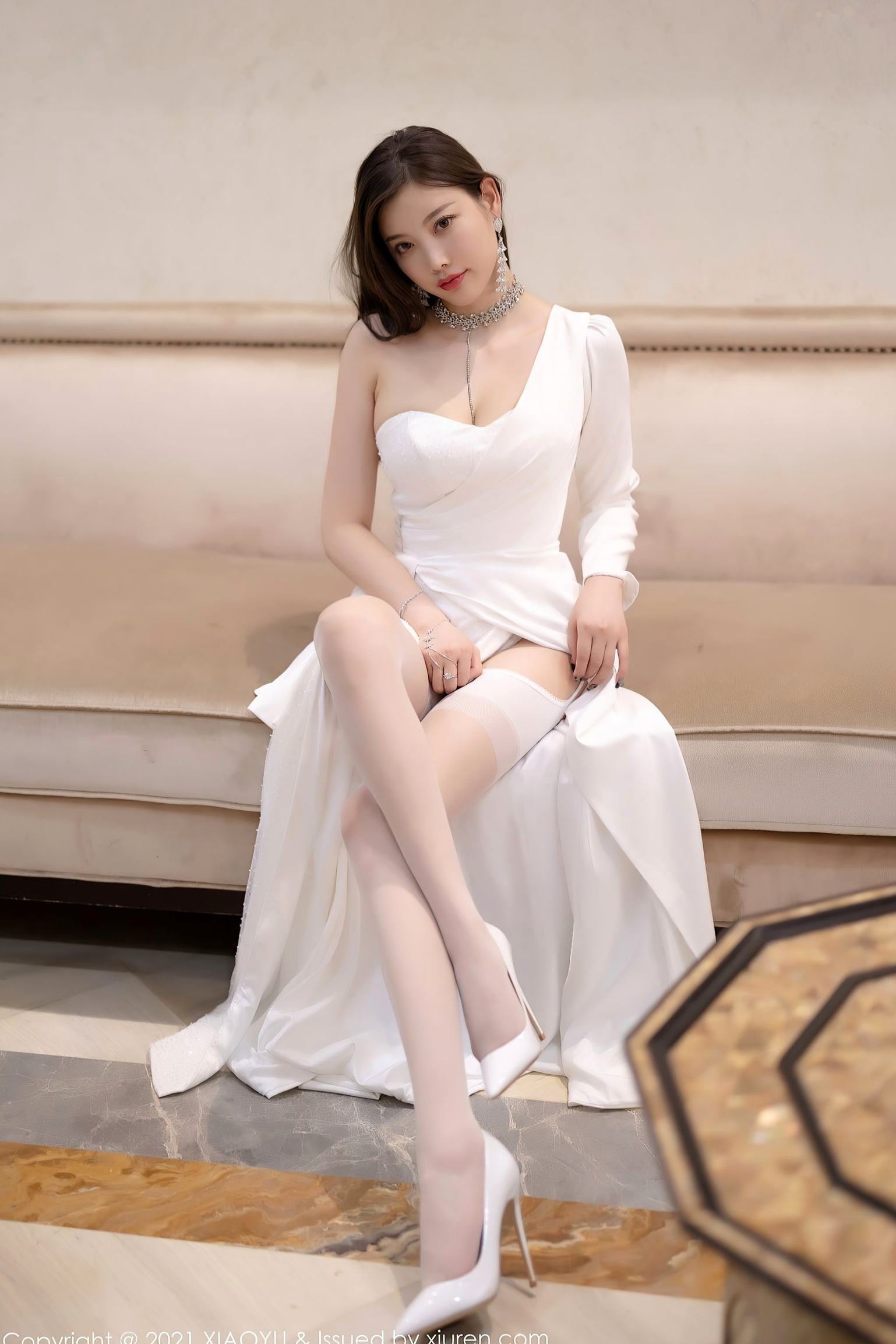 Gallery - 杨晨晨Sugar白色礼服女神写真，优雅长裙配白丝，尽显高贵冷艳性感气质，极品私房唯美视觉系列语画界 - Painting World 女神气质冷艳性感丝袜 女神私房照_秀色女神 - image 22
