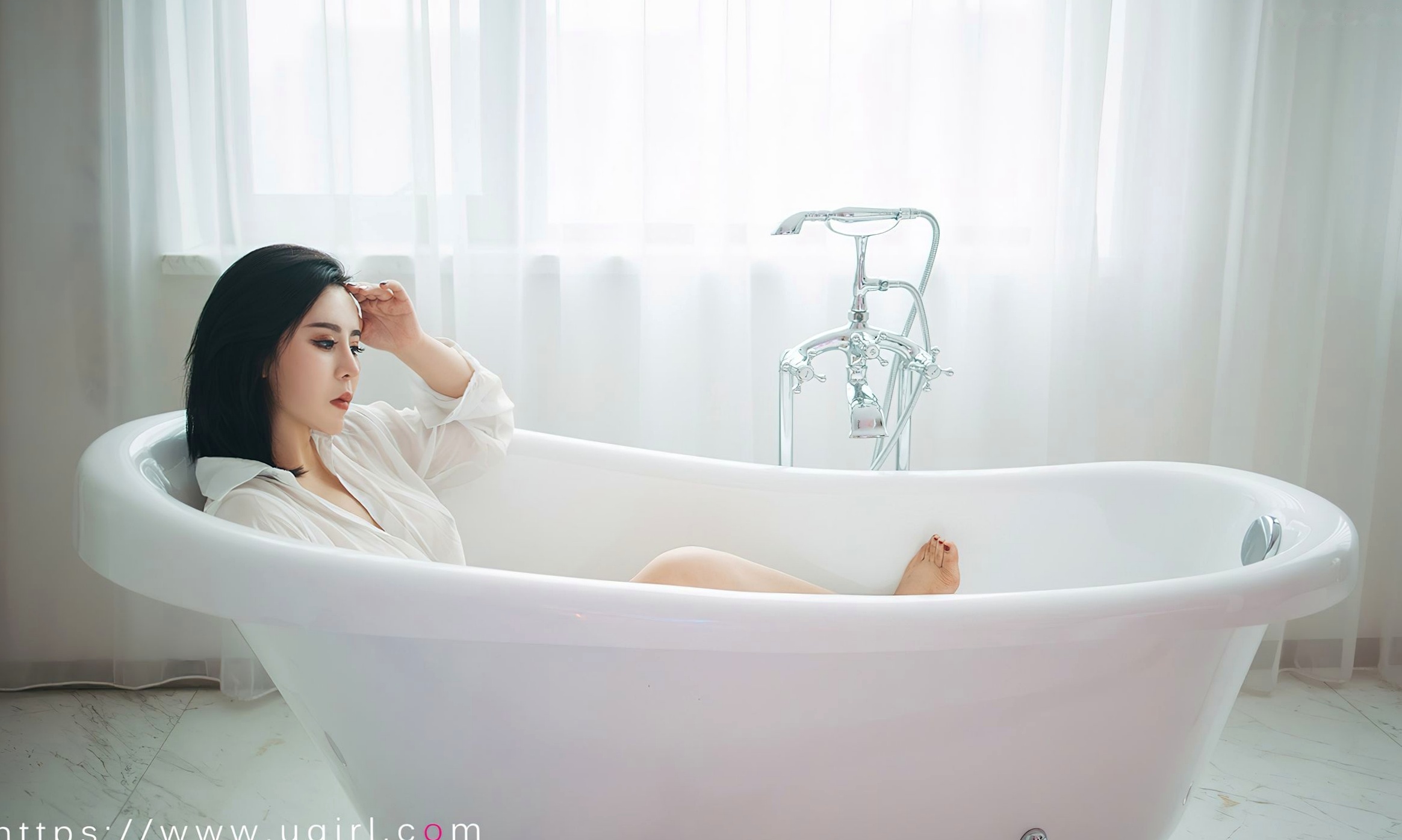 Gallery - UGirlsApp尤果圈 - Chiness Model 爱尤物 - Love Beauty -2499-伊诺-《霓虹甜心》爱尤物 - Love Beauty  女神私房照_秀色女神 - image 7