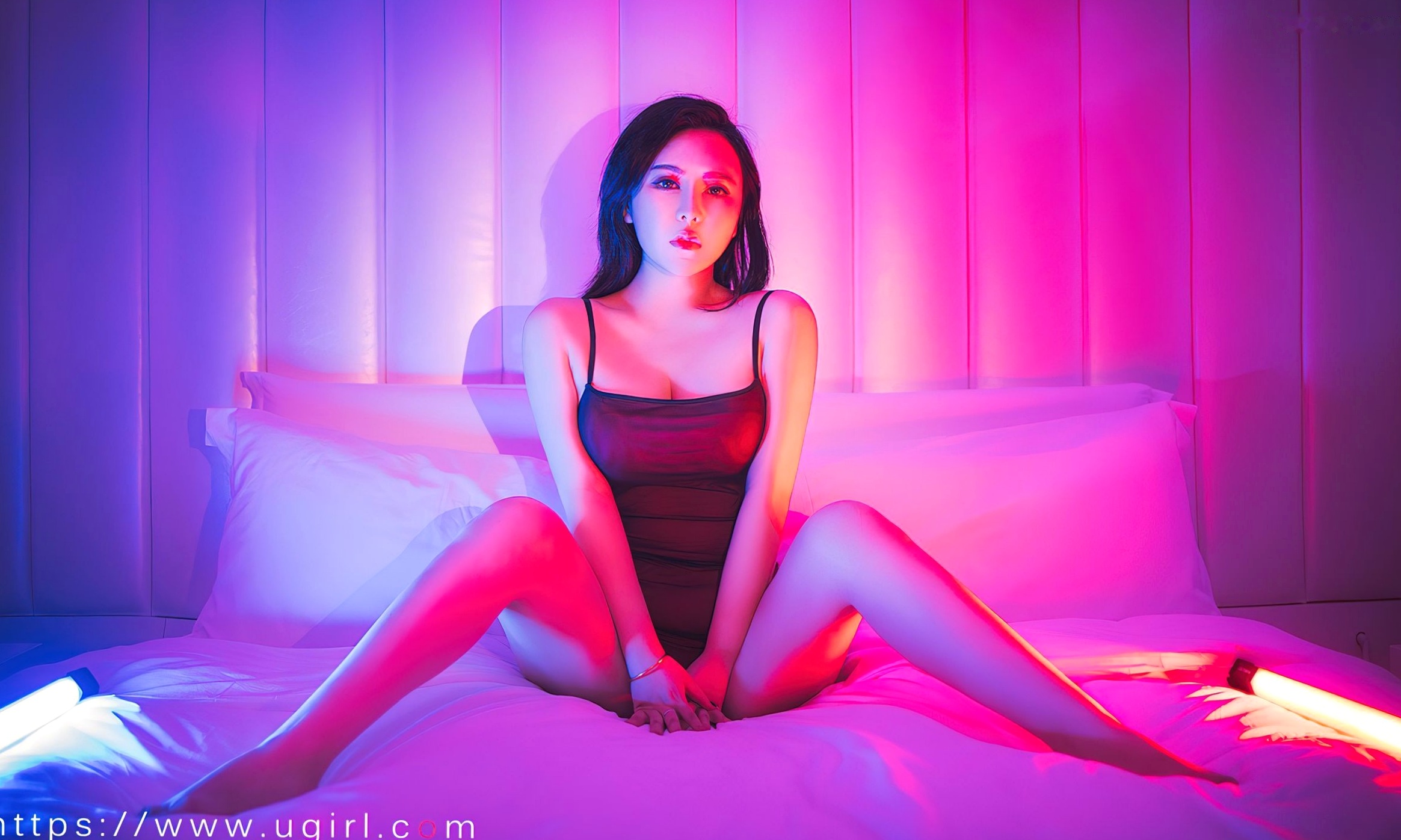 Gallery - UGirlsApp尤果圈 - Chiness Model 爱尤物 - Love Beauty -2499-伊诺-《霓虹甜心》爱尤物 - Love Beauty  女神私房照_秀色女神 - image 29