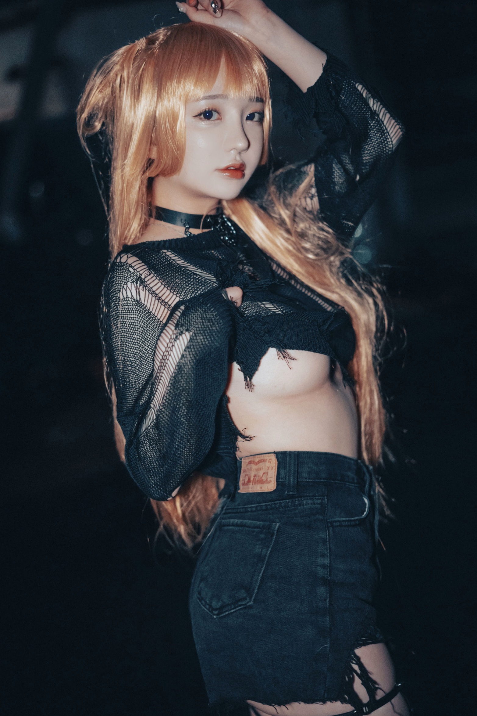Gallery - 韩国美女孙乐乐Son-YeEun死亡笔记弥海砂Cosplay，暗黑车内私房大尺度写真，夜拍街头哥特诱惑，无圣光性感演绎韩国角色扮演大尺度私房照性感 女神私房照_秀色女神 - image 3