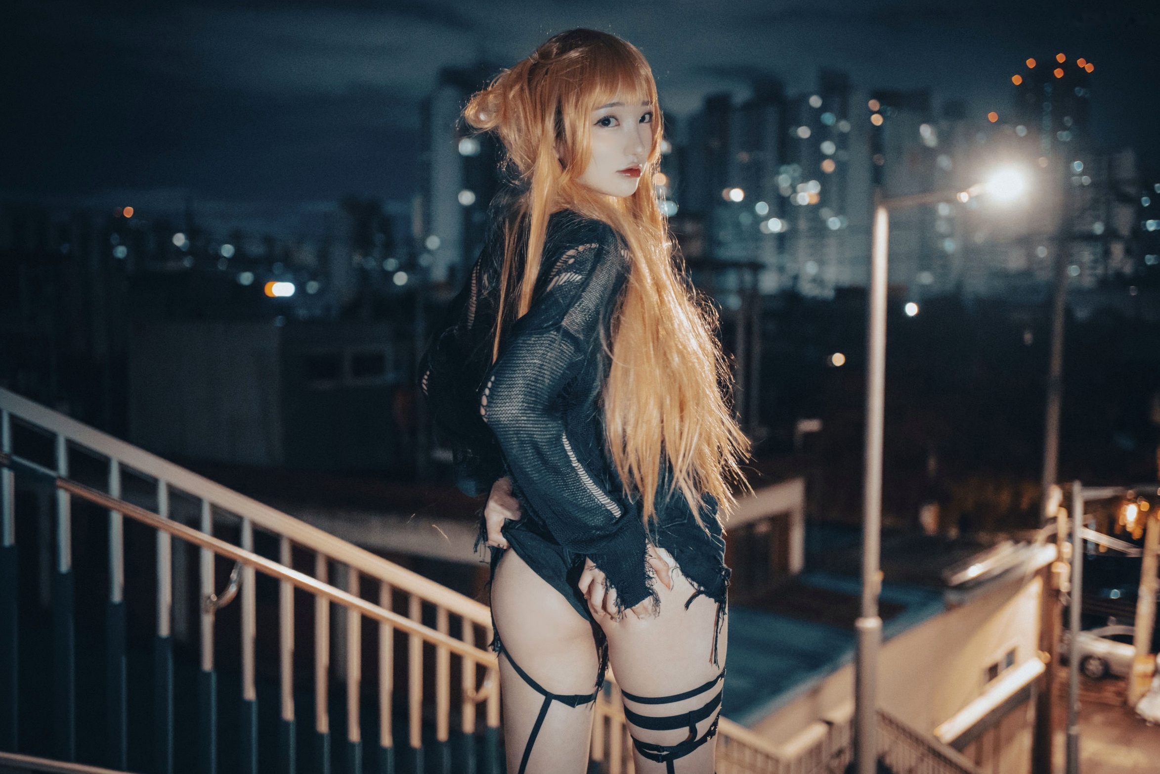 Gallery - 韩国美女孙乐乐Son-YeEun死亡笔记弥海砂Cosplay，暗黑车内私房大尺度写真，夜拍街头哥特诱惑，无圣光性感演绎韩国角色扮演大尺度私房照性感 女神私房照_秀色女神 - image 31