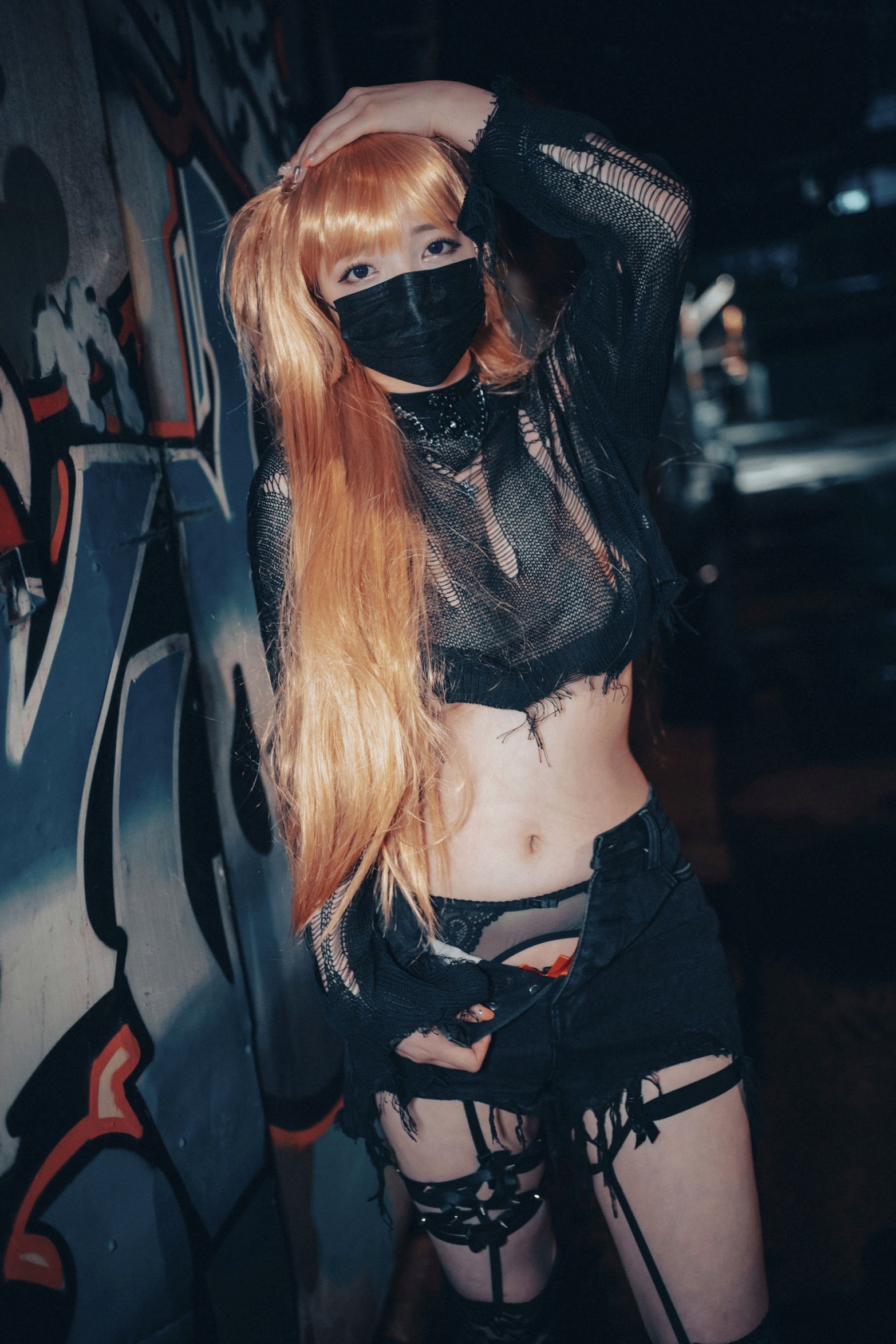 Gallery - 韩国美女孙乐乐Son-YeEun死亡笔记弥海砂Cosplay，暗黑车内私房大尺度写真，夜拍街头哥特诱惑，无圣光性感演绎韩国角色扮演大尺度私房照性感 女神私房照_秀色女神 - image 42